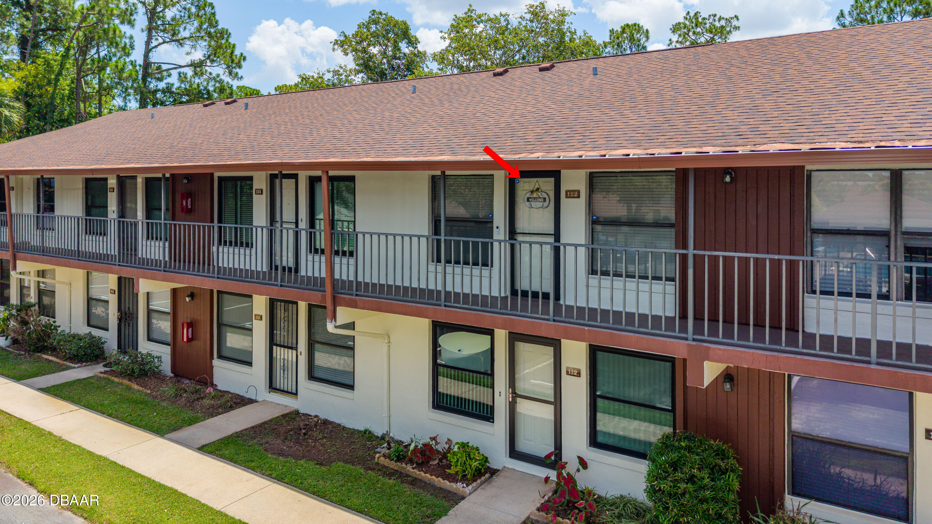Photo 1 of 28 — 112 Lacosta Lane Unit 122, Daytona Beach, FL 32114