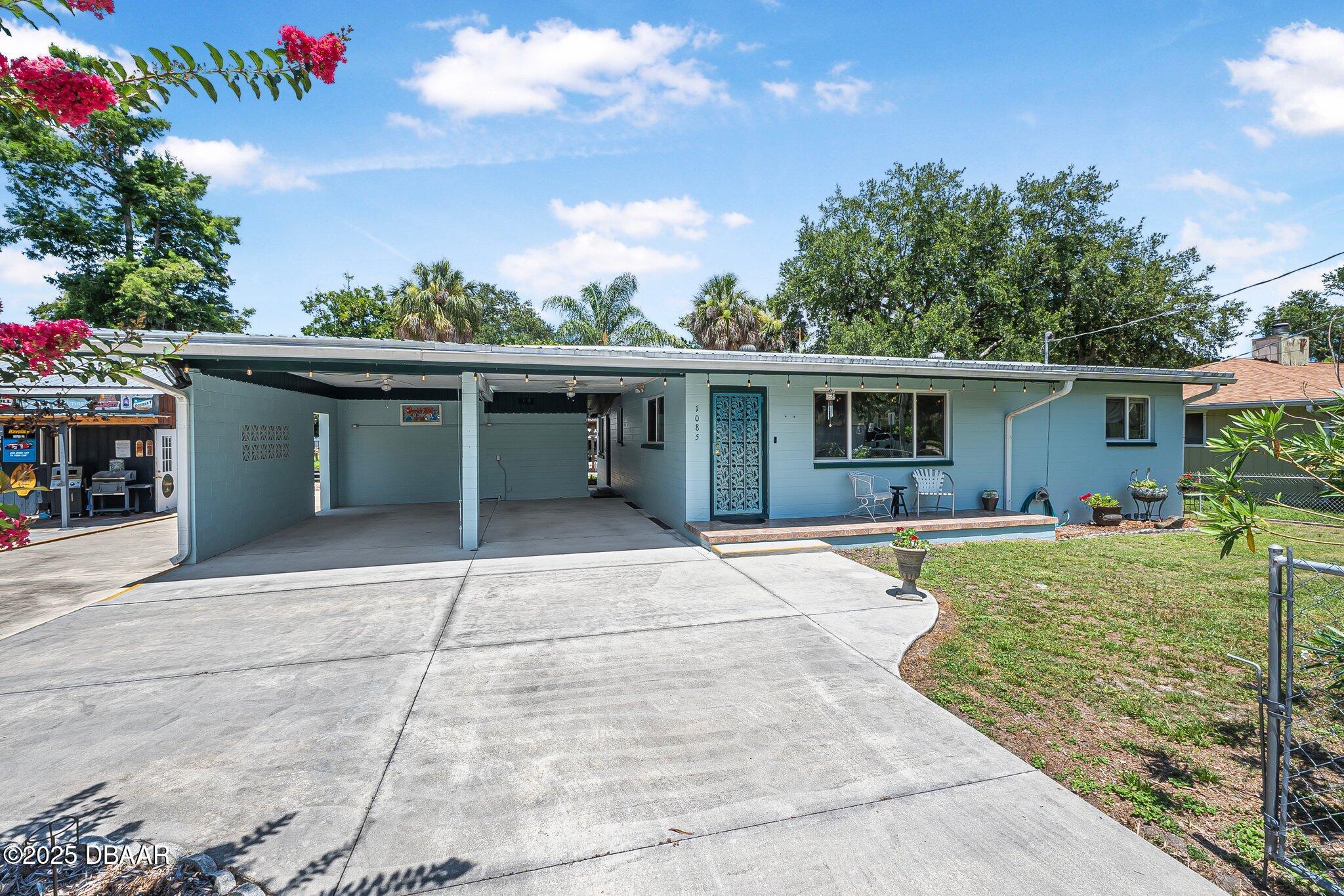 1085 Indigo Road