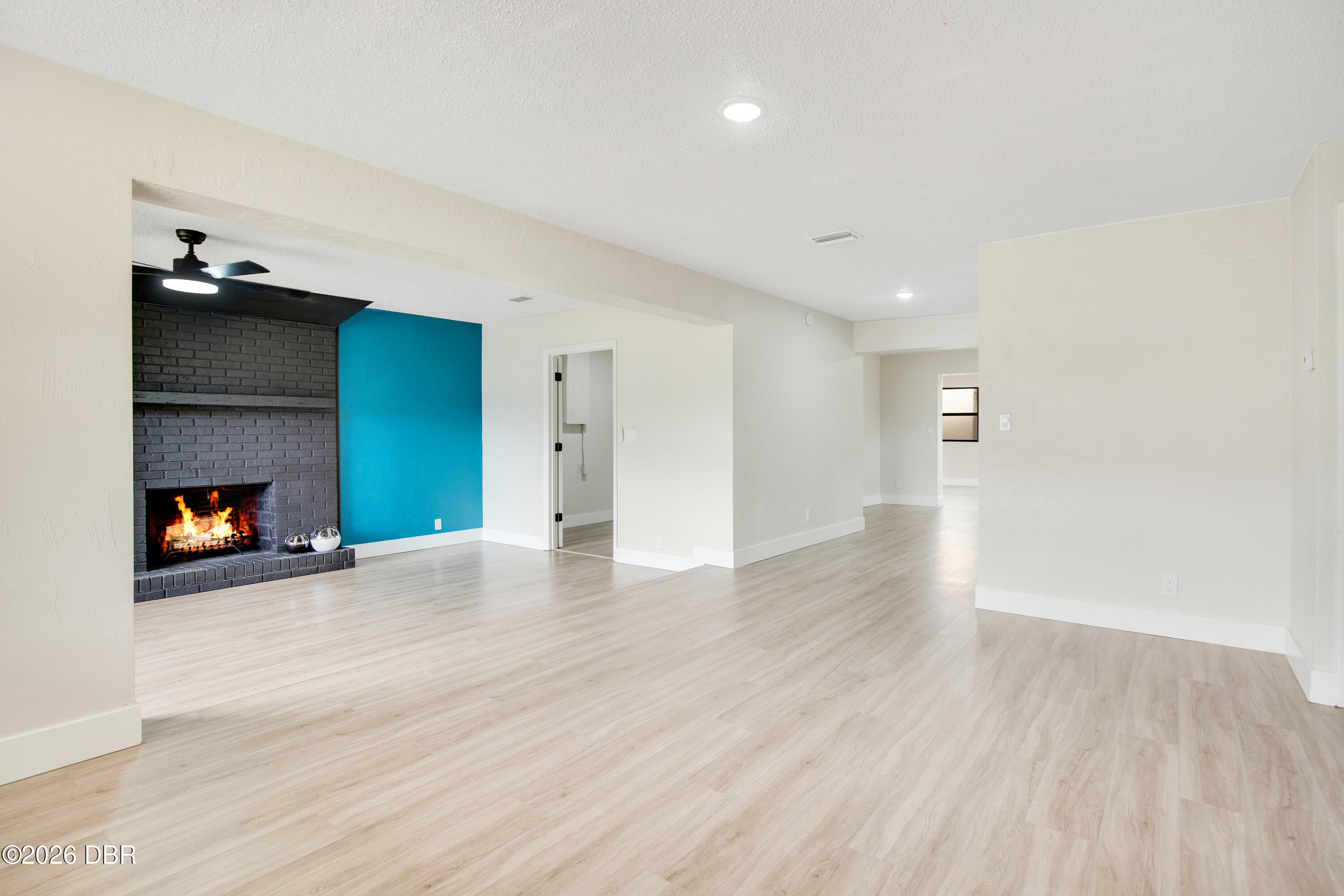 1512 Old Kings Road