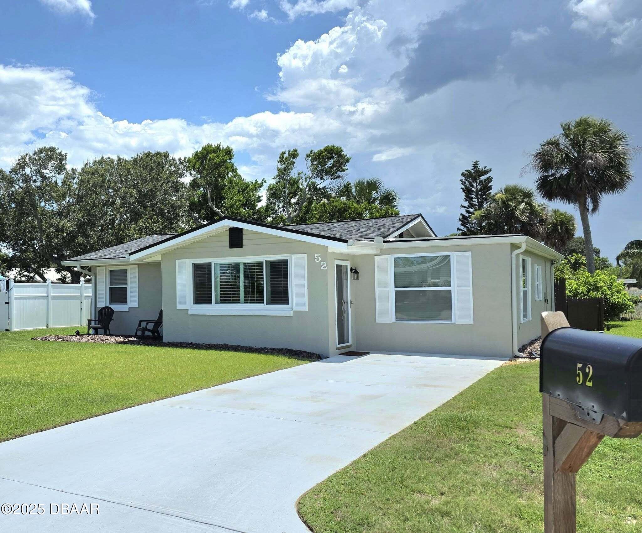 52 Palm Drive