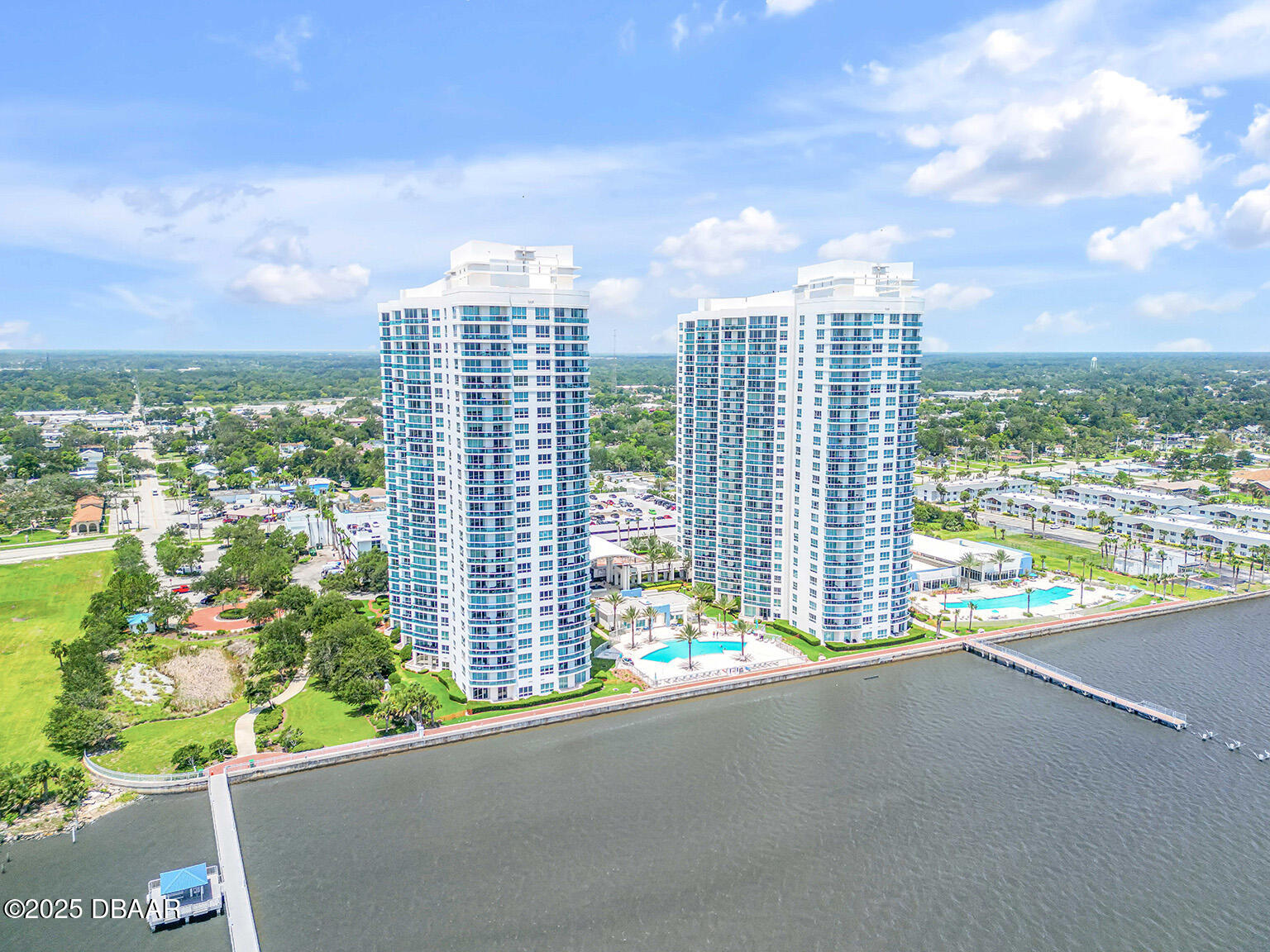 231 Riverside Drive 709