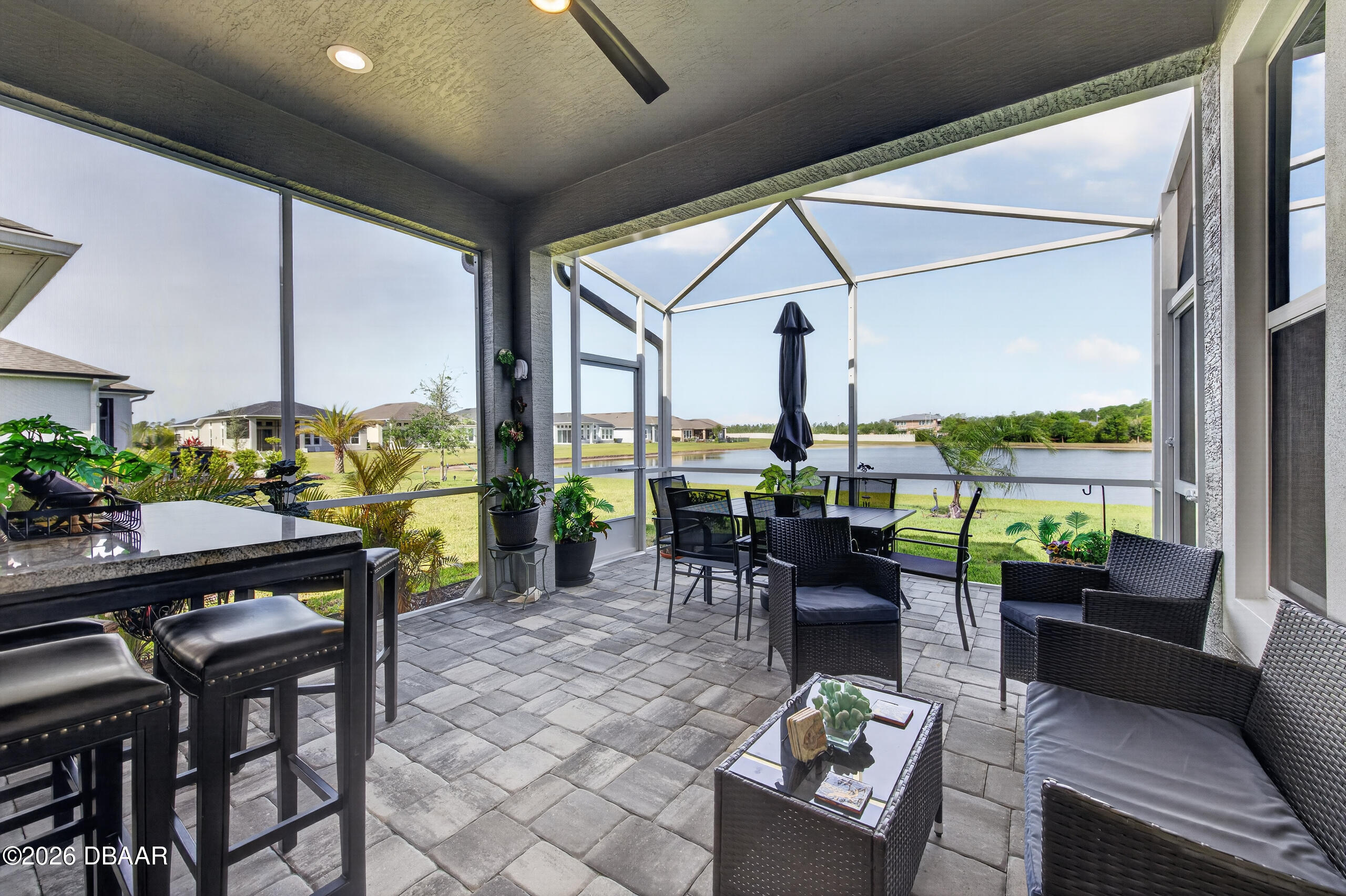 125 Mosaic Boulevard