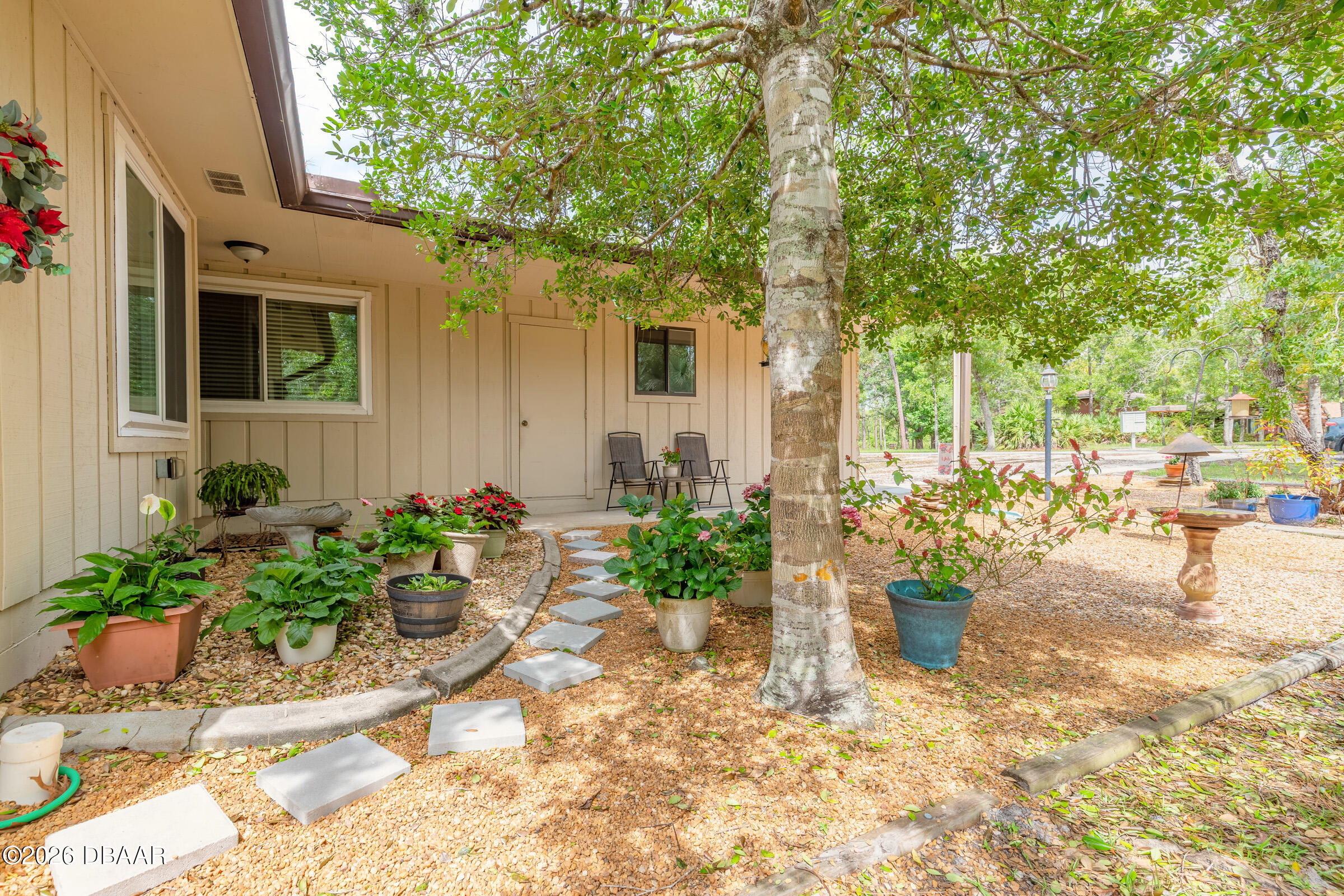 160 Magnolia Loop