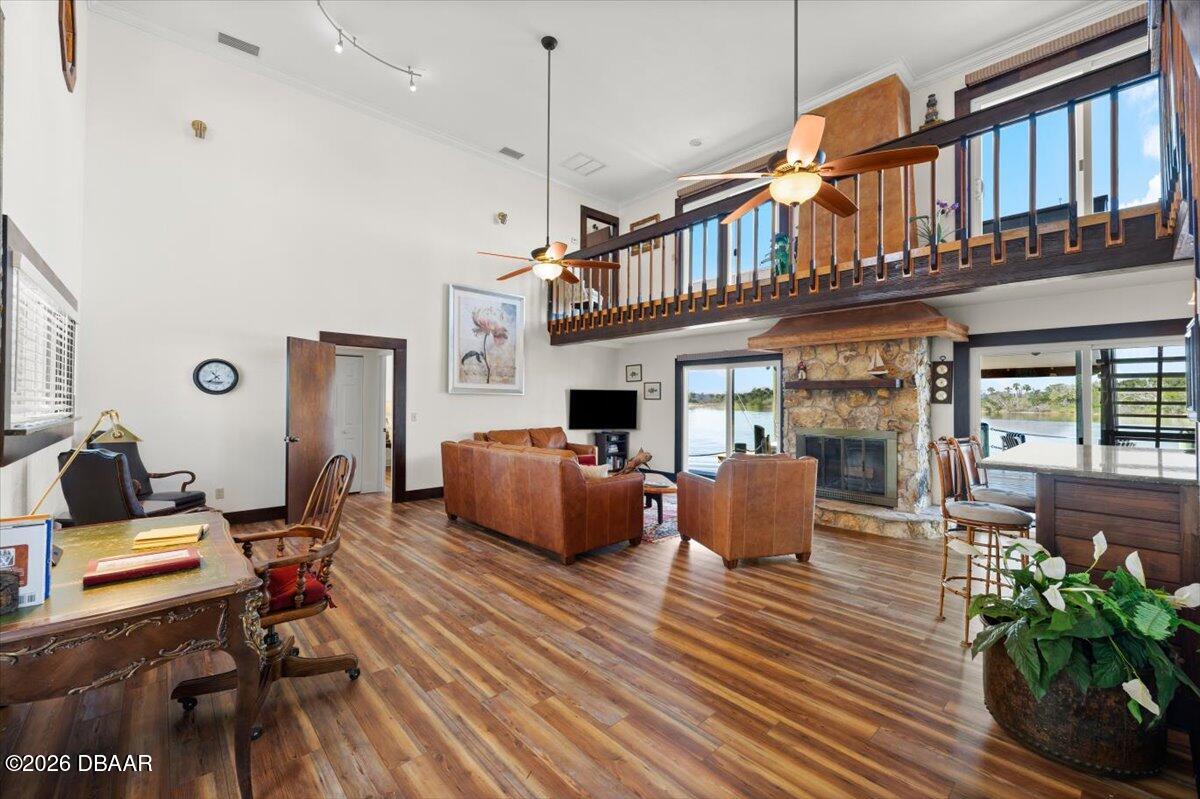 2306 John Anderson Drive