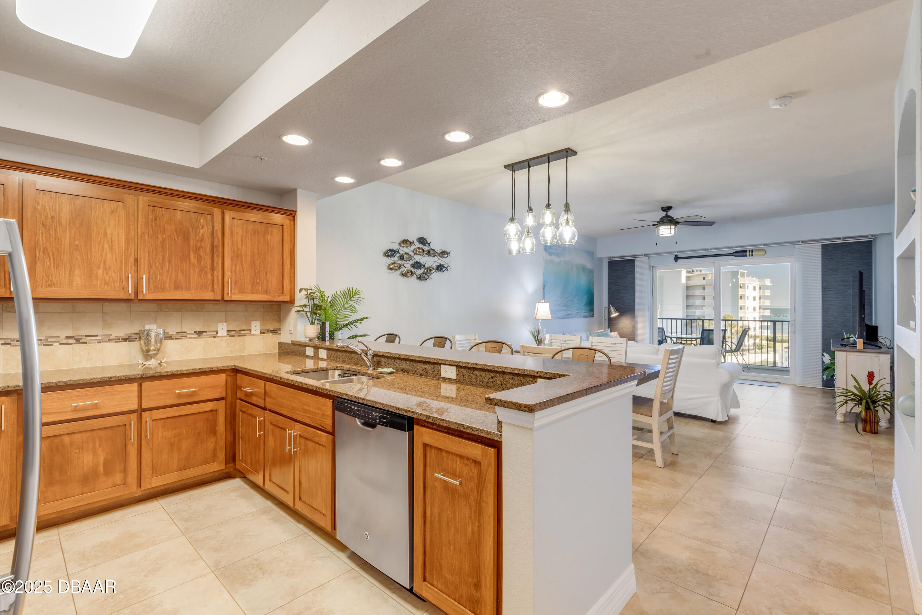 5300 S Atlantic Avenue 18-503