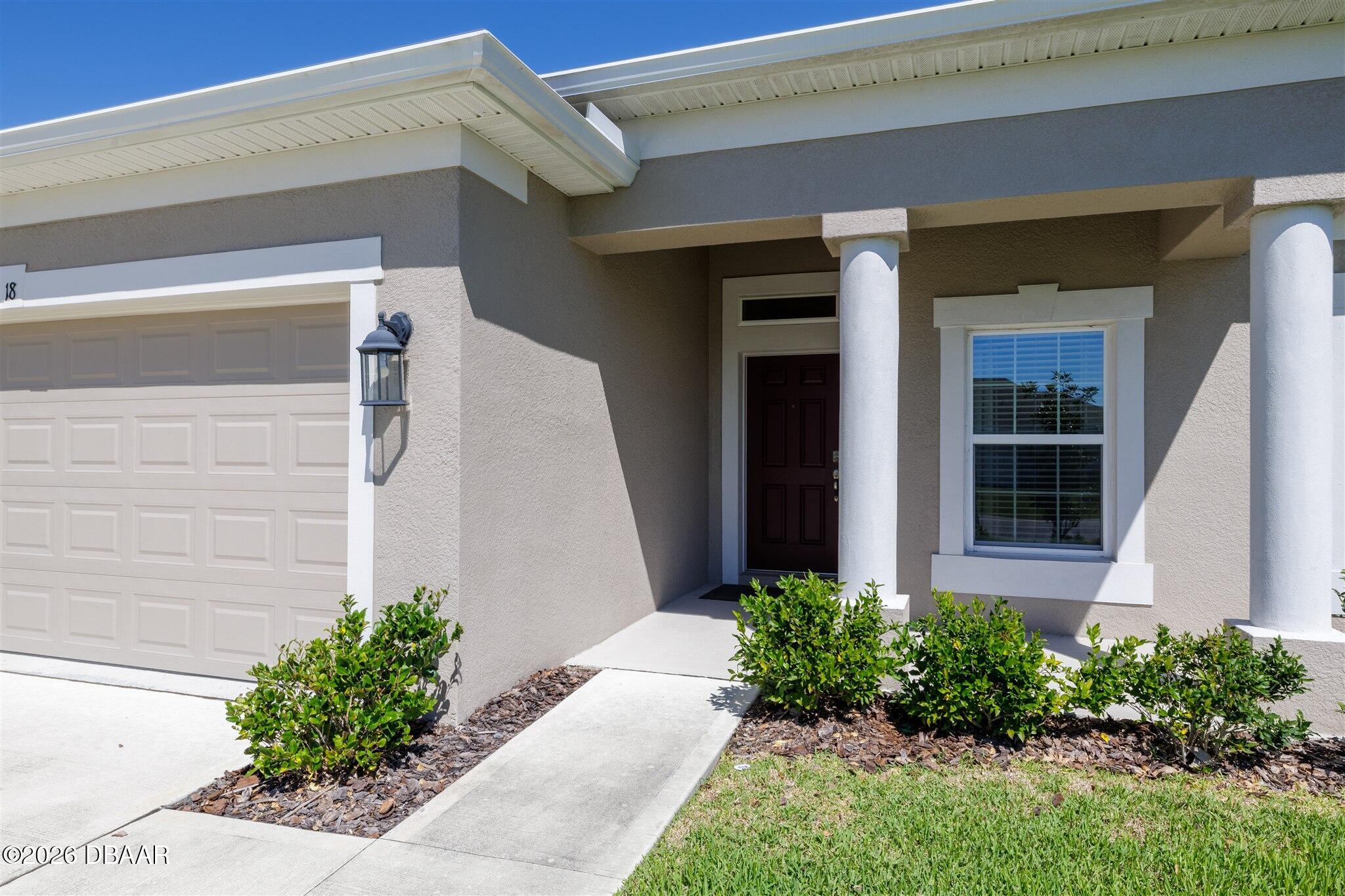 18 Oakleaf Way