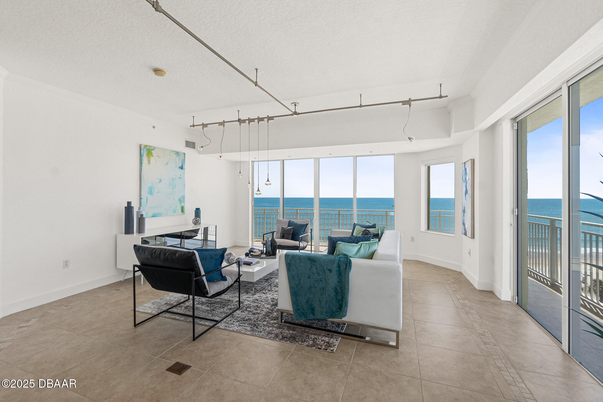 1900 N Atlantic Avenue 504