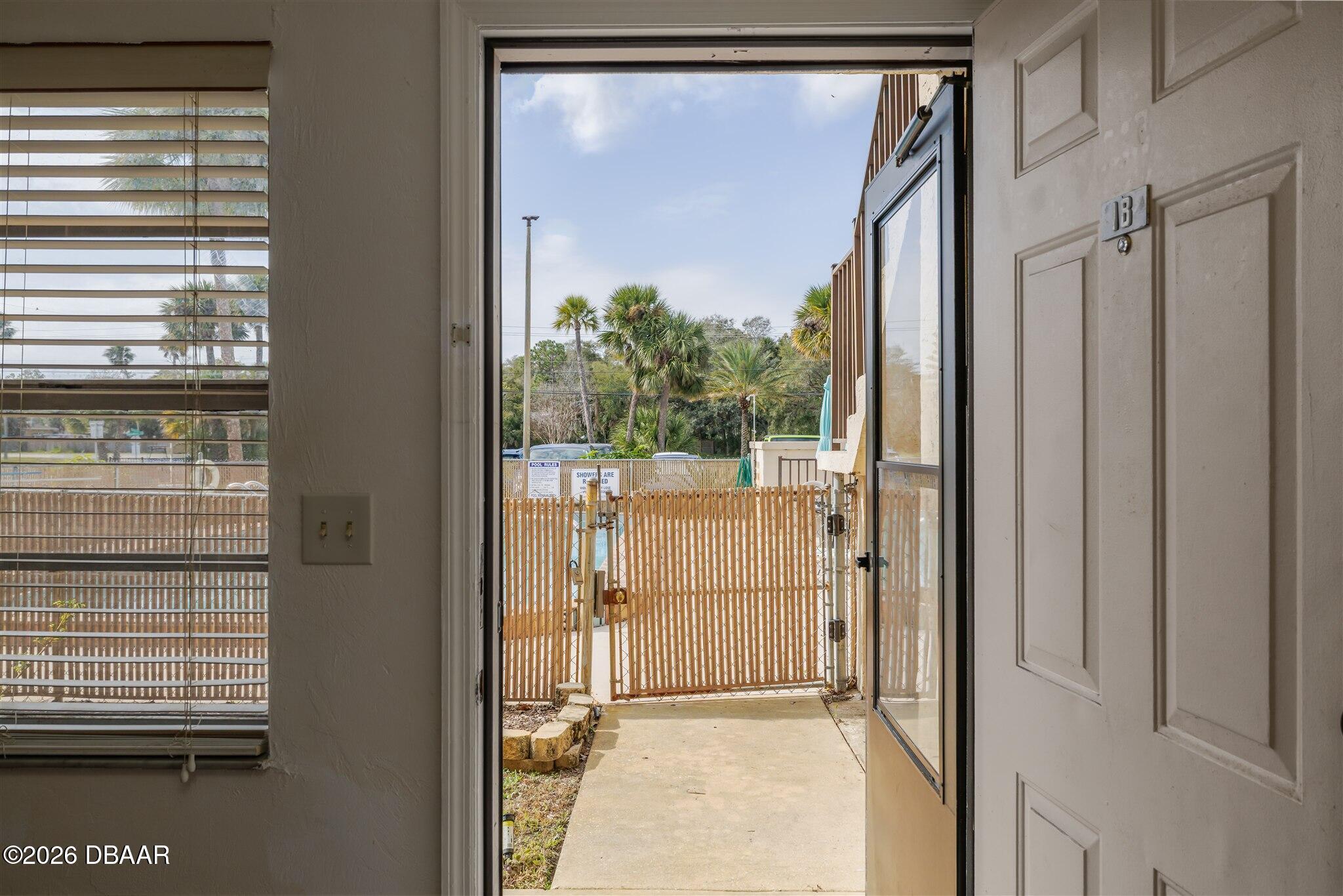 1351 S Ridgewood Avenue