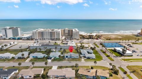 A home in Daytona Beach