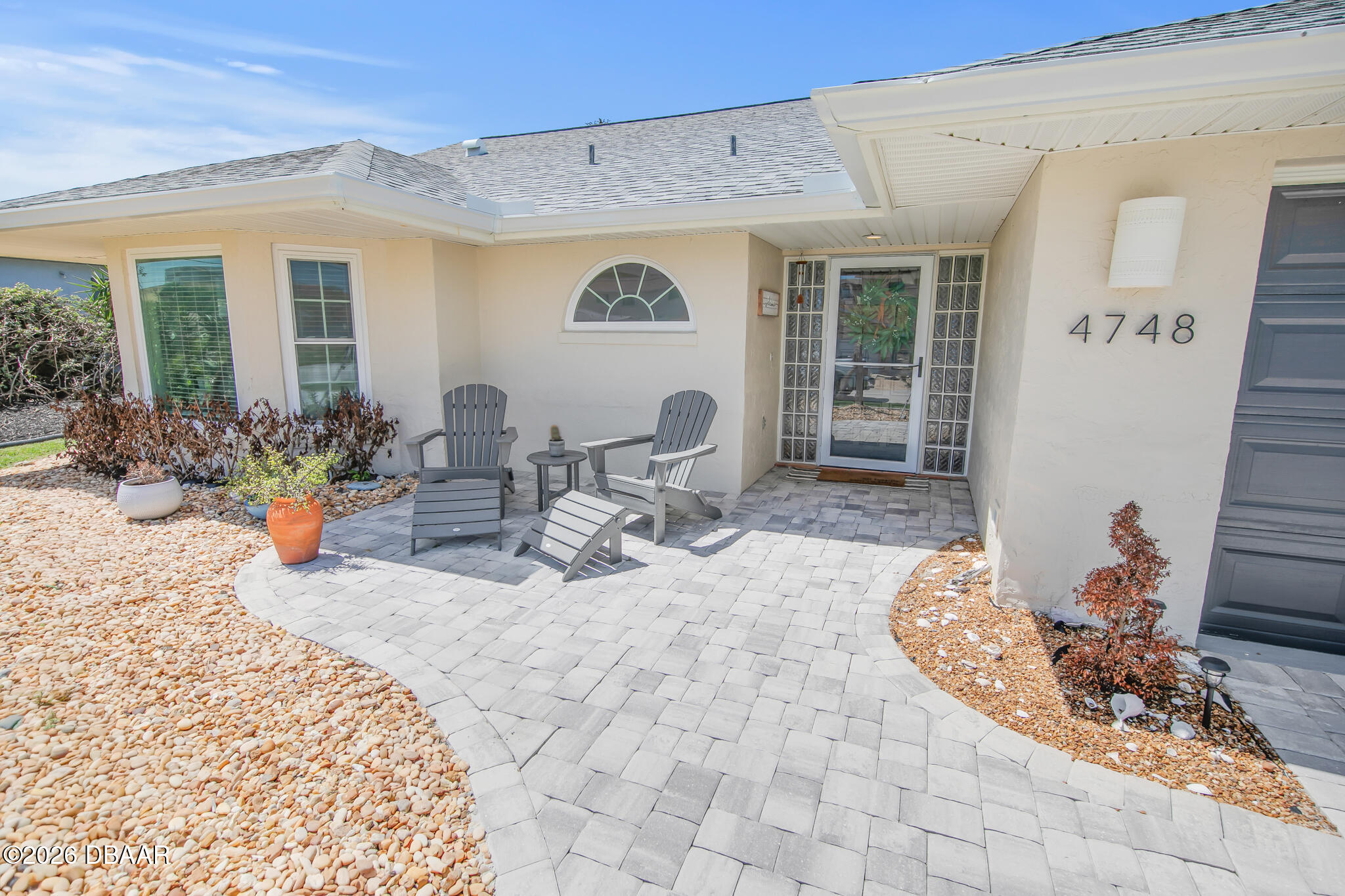 4748 Riverglen Boulevard