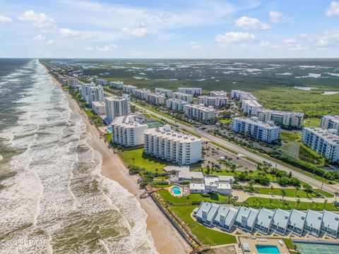 A home in New Smyrna Beach