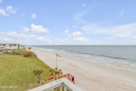 A home in New Smyrna Beach