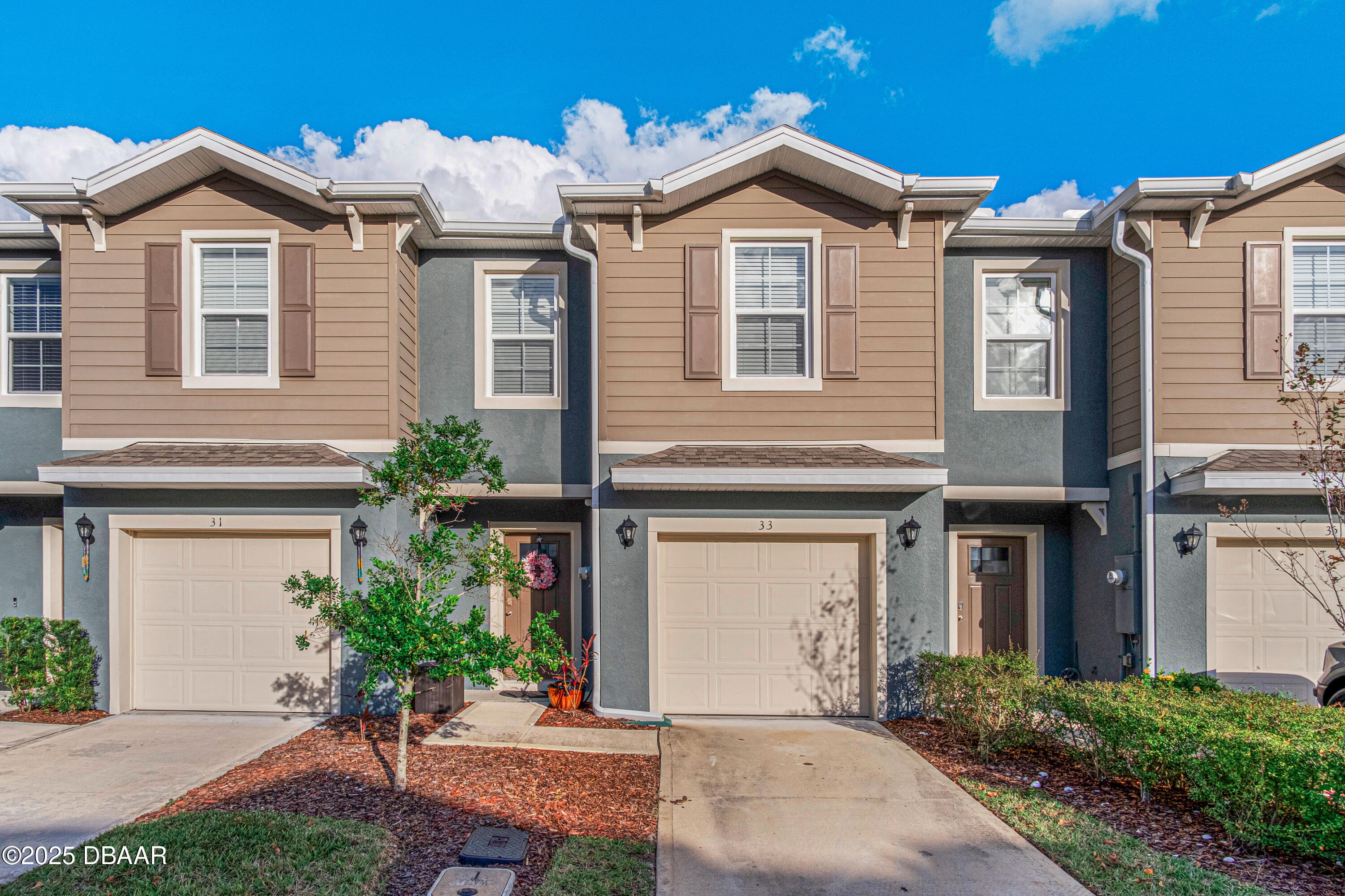 33 Bella Lago Circle