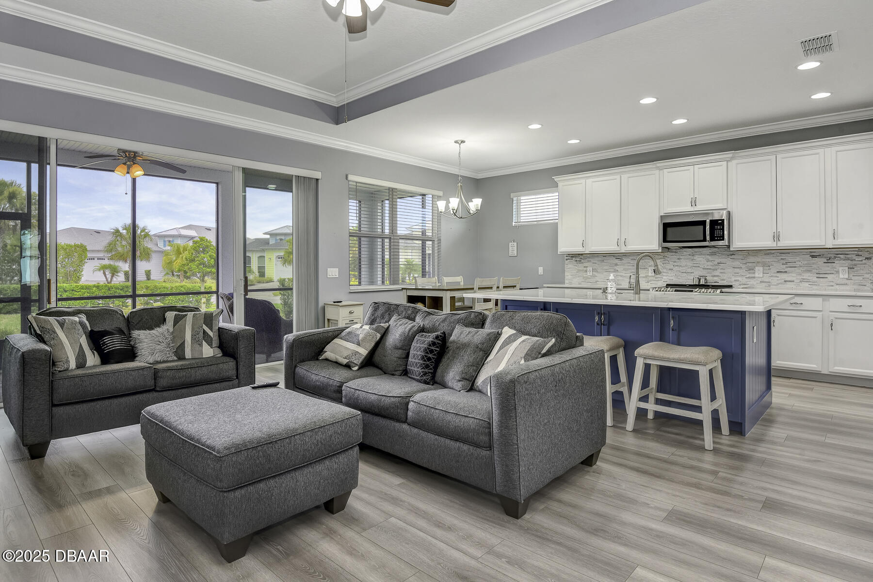 521 Coral Reef Way