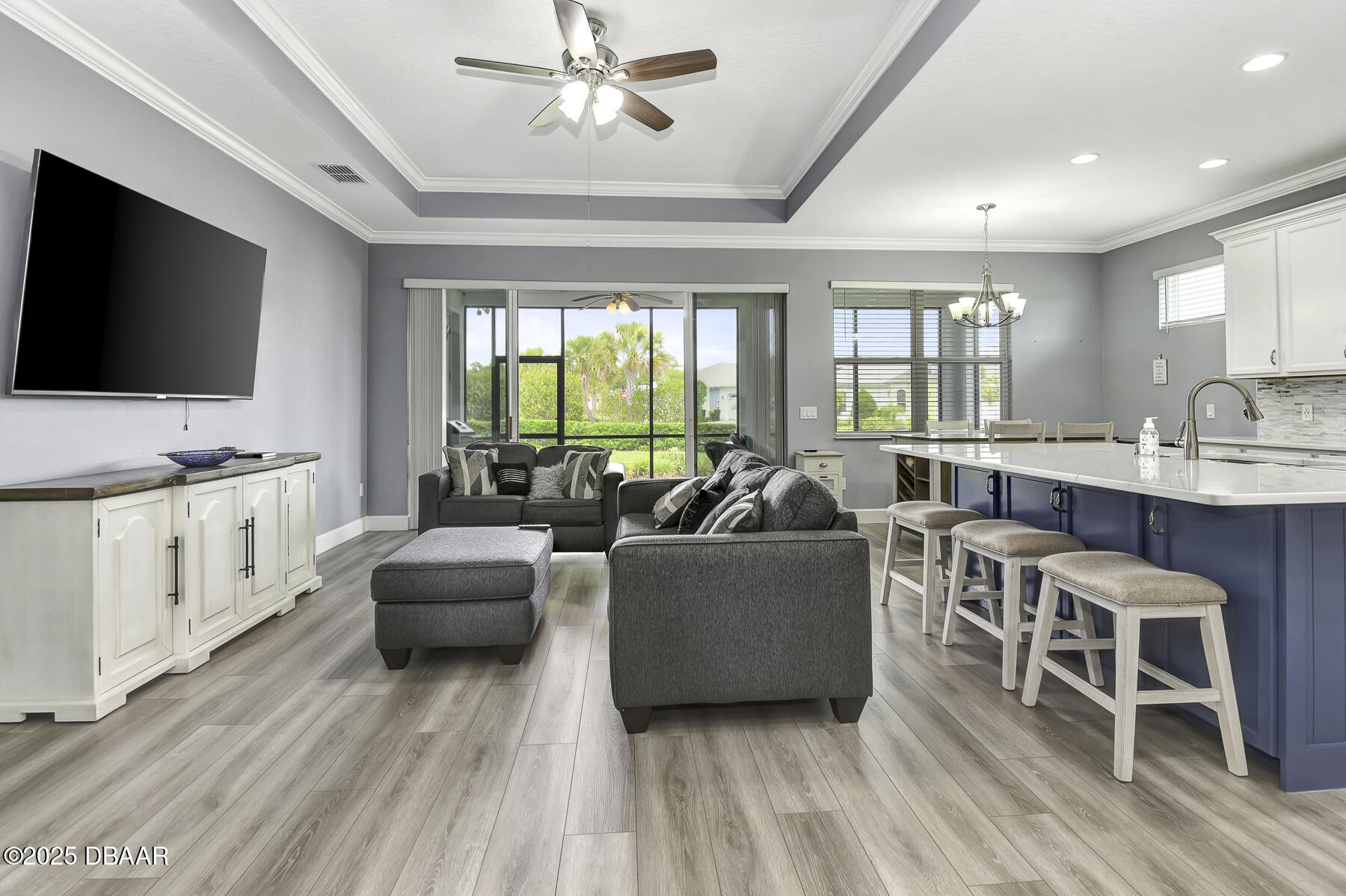 521 Coral Reef Way