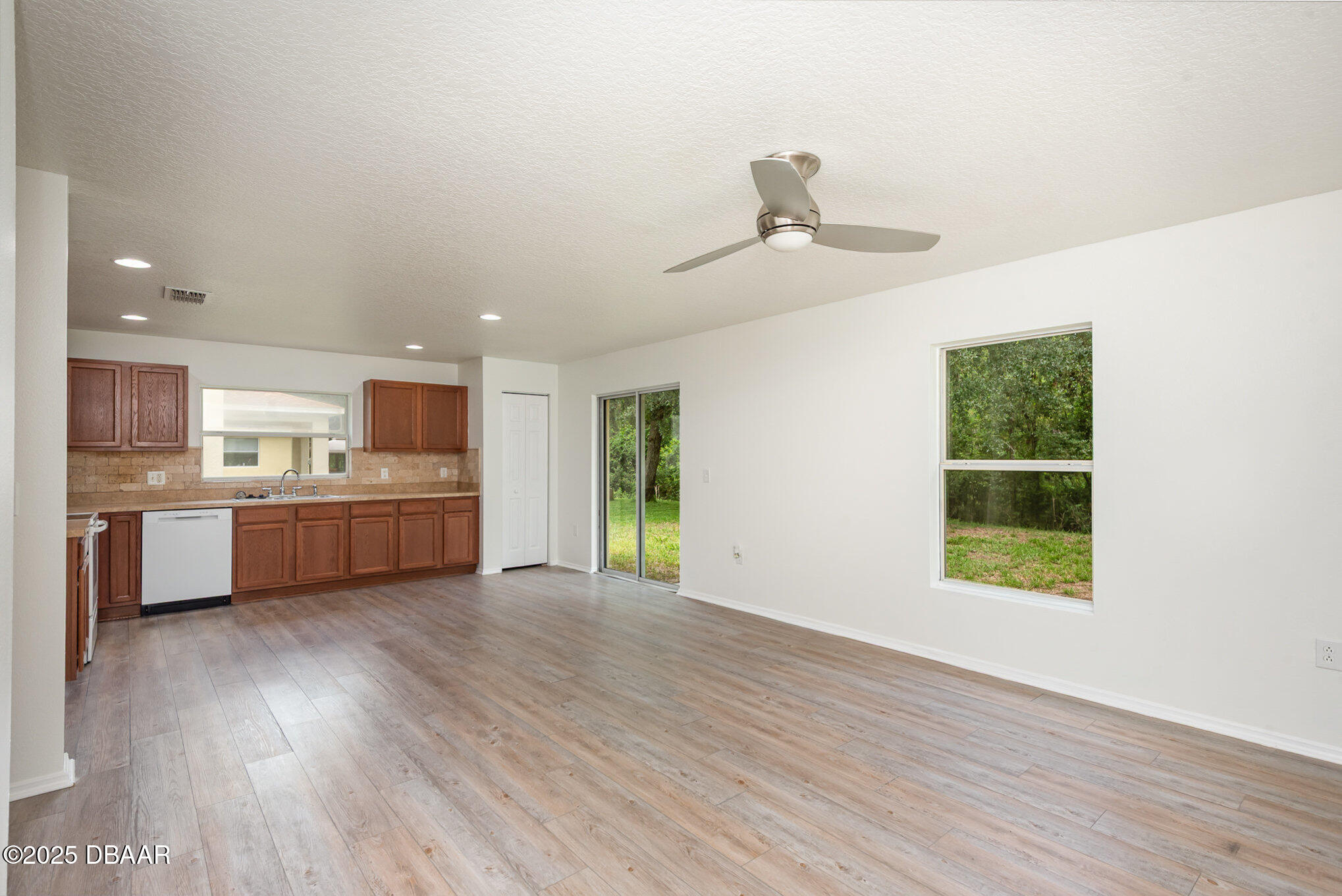 85 Levee Lane