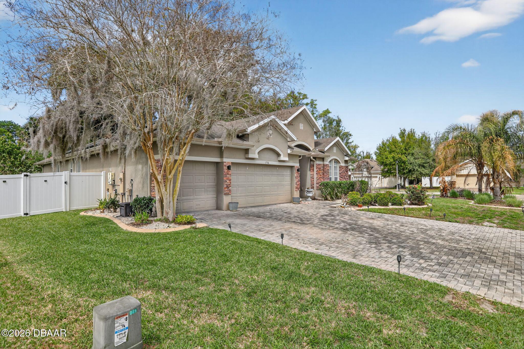 1726 Lady Fern Trail