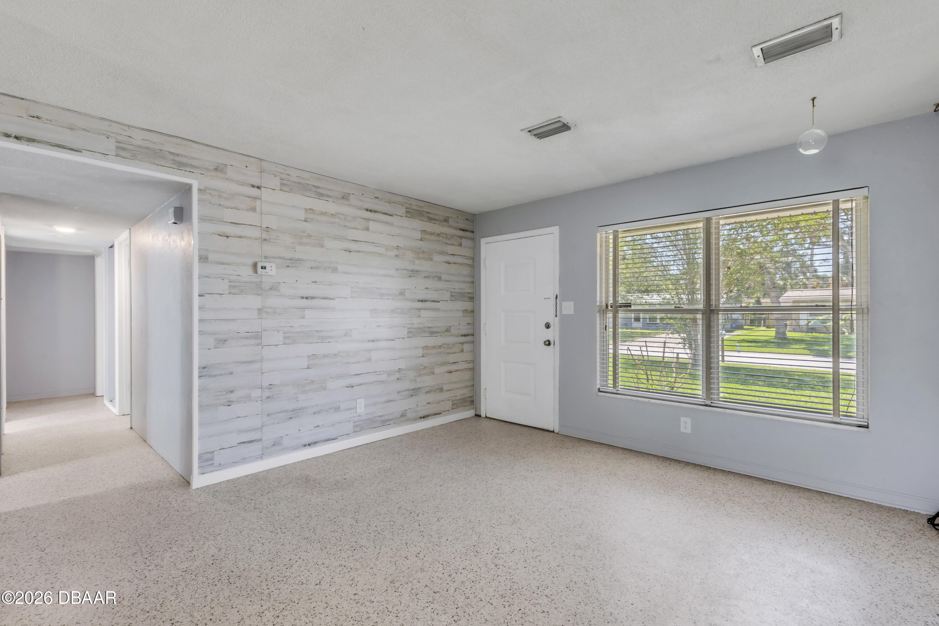 592 Brook Circle