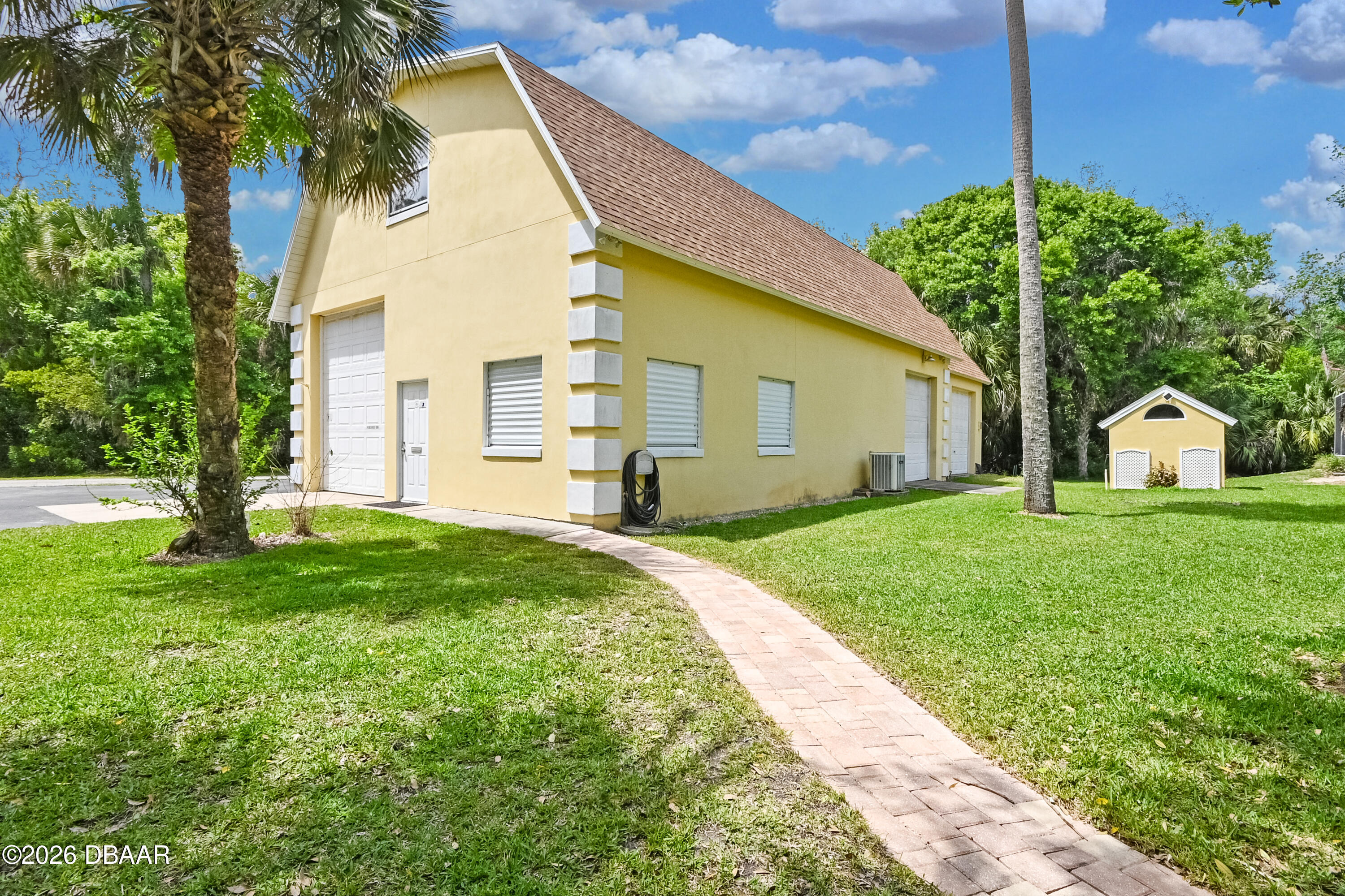 1711 Hideaway Forest Trail