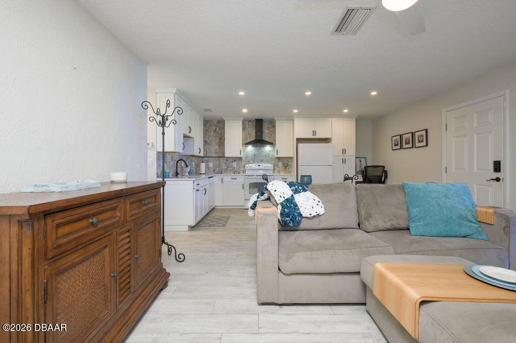 2250 Ocean Shore Boulevard