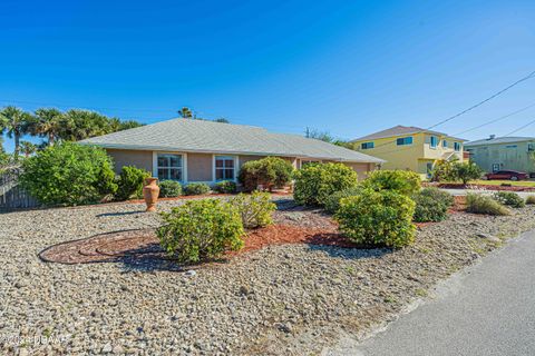 A home in Wilbur-by-the-Sea