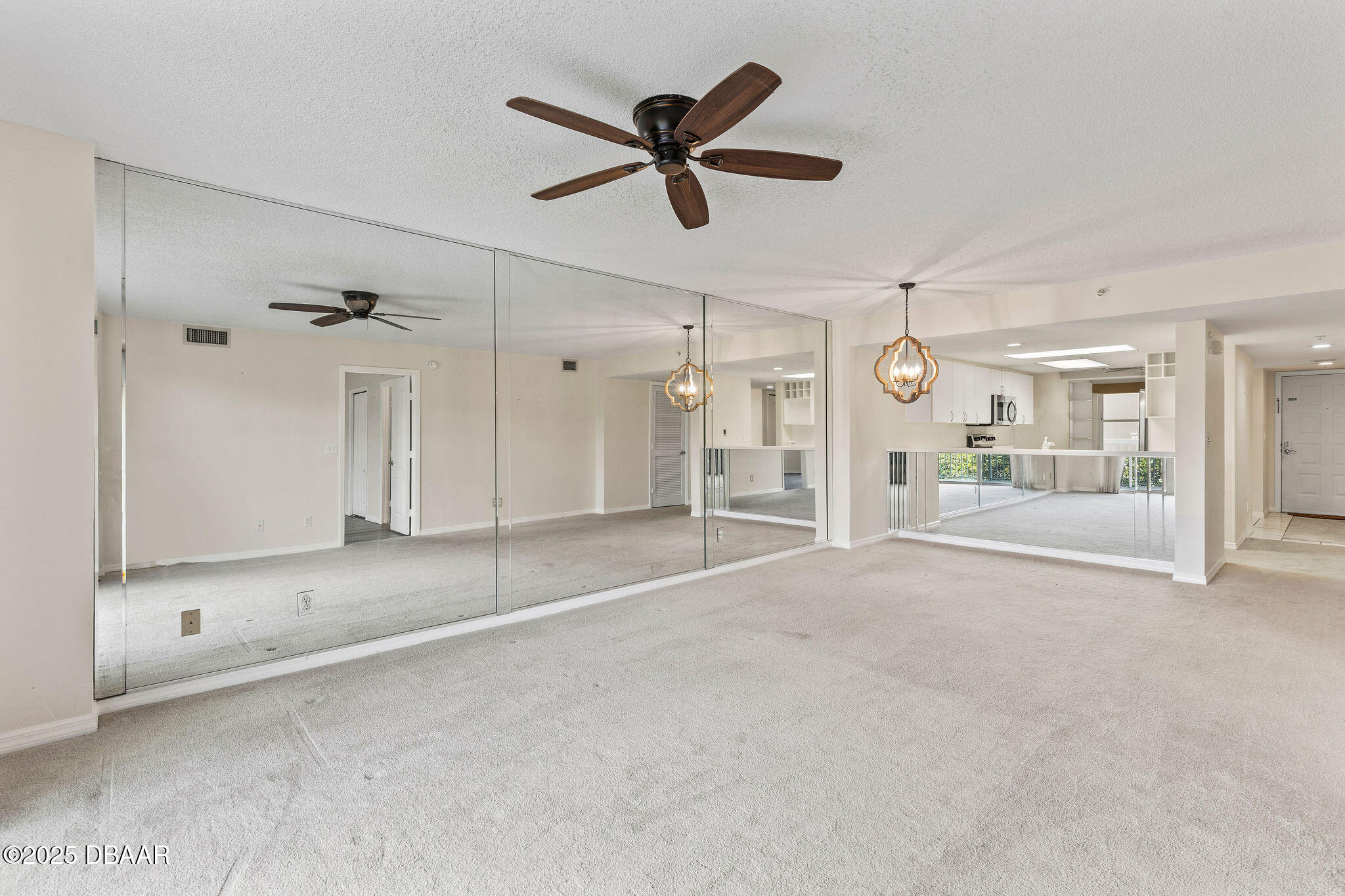 4 Oceans West Boulevard 306B