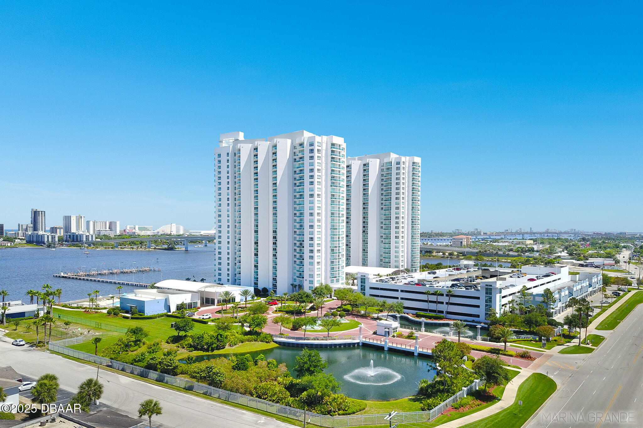 231 Riverside Drive 1705-1