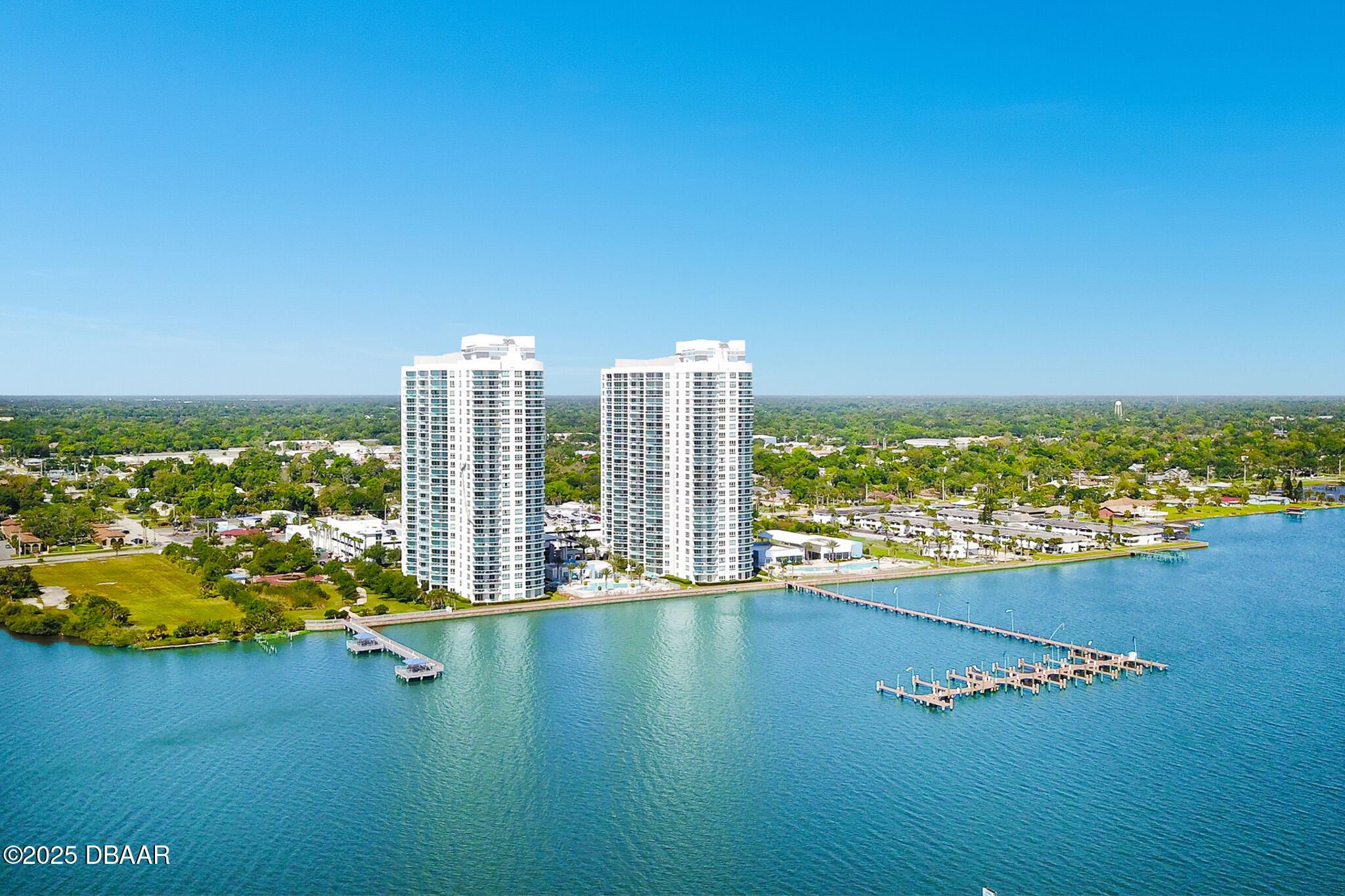 231 Riverside Drive 1705-1