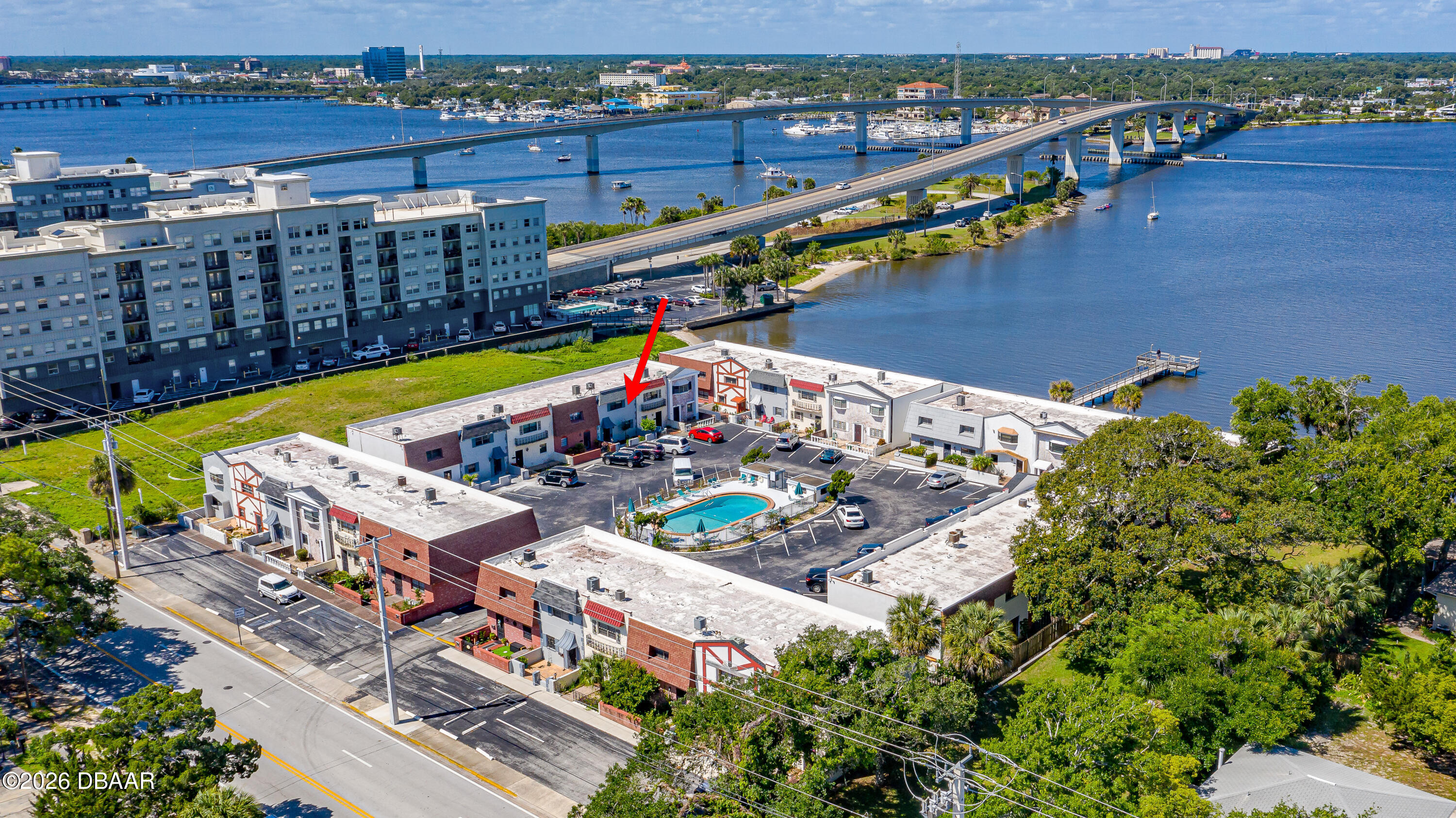 625 N Halifax Avenue