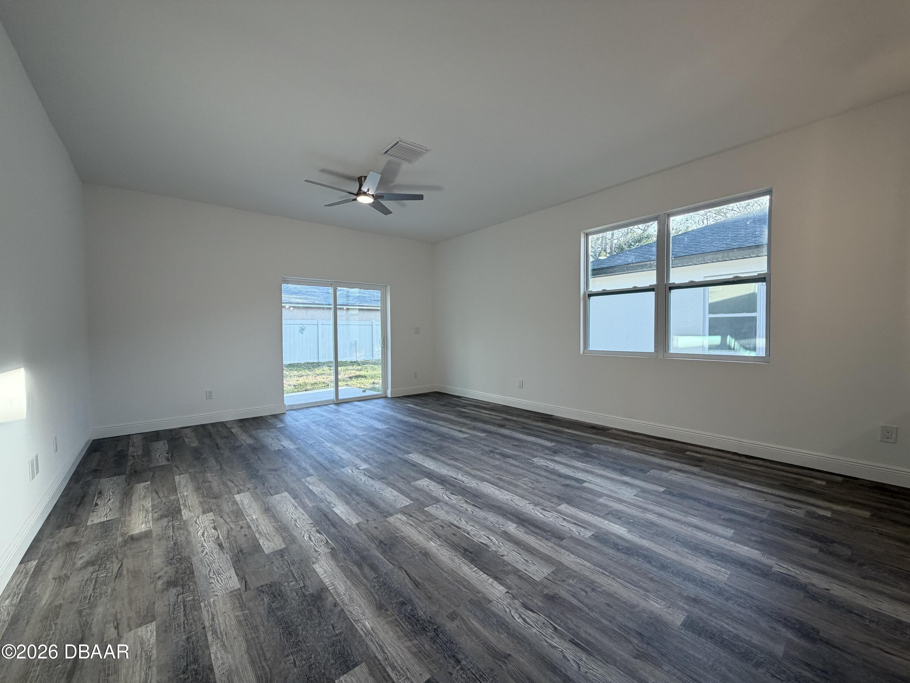 1617 Illinois Street