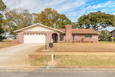 100 Kings Point Court Daytona Beach FL 32119