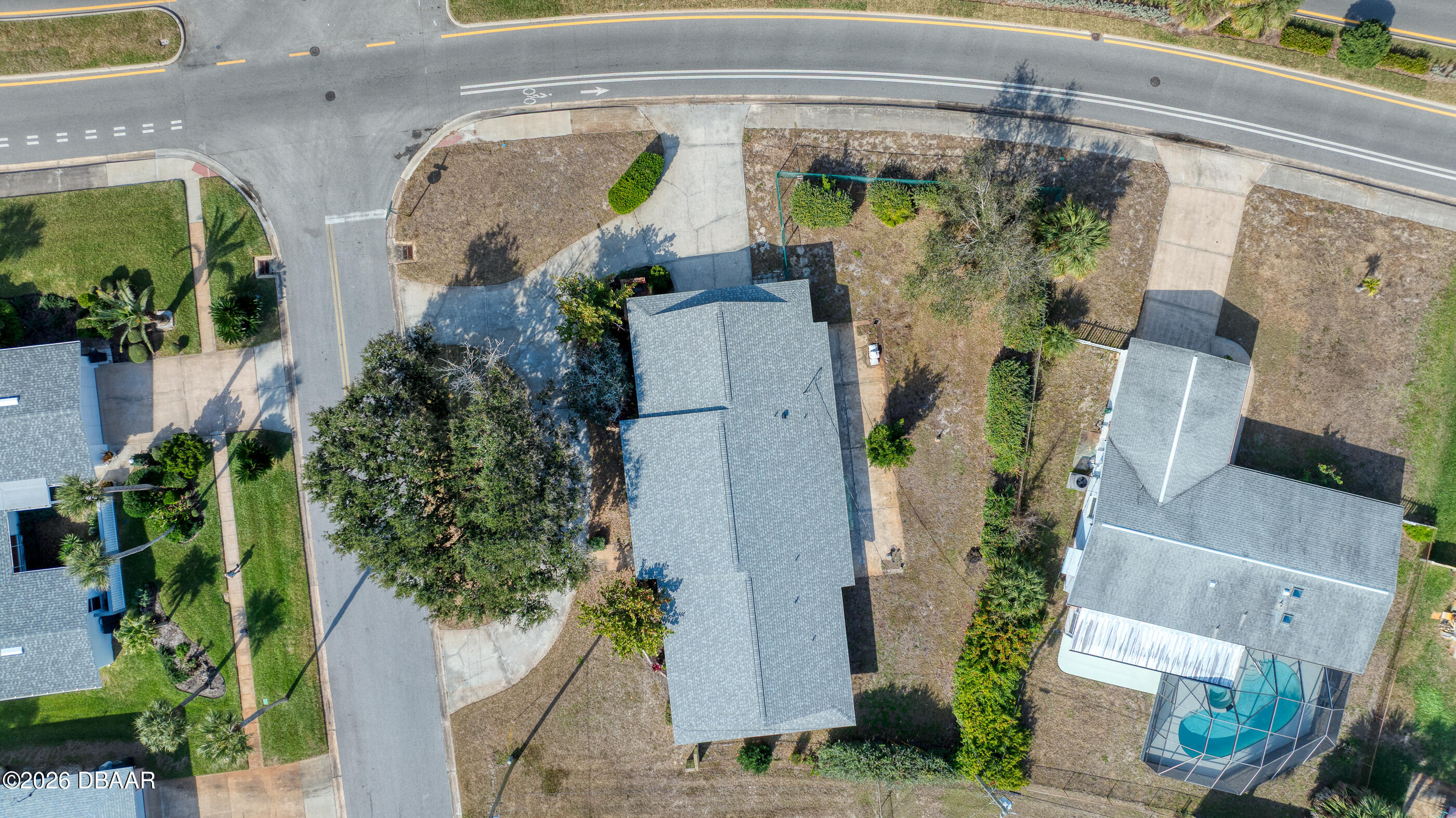 2614 N Peninsula Drive