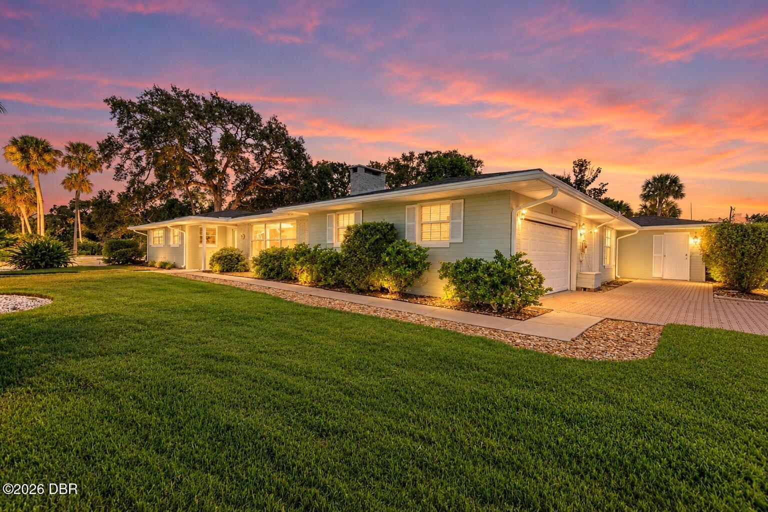 1903 John Anderson Drive