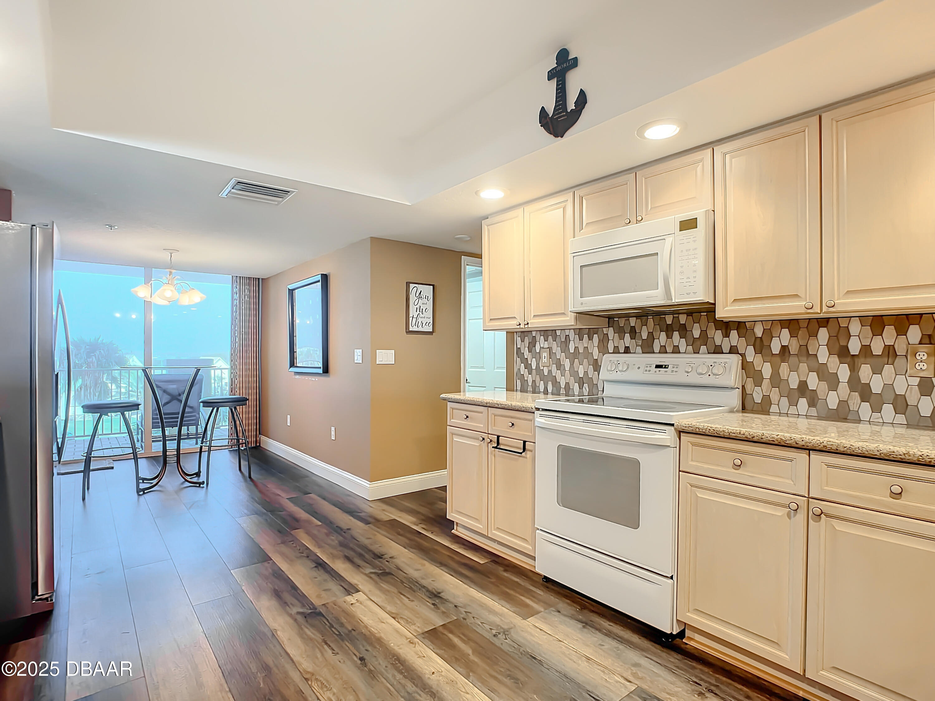3145 S Atlantic Avenue 405