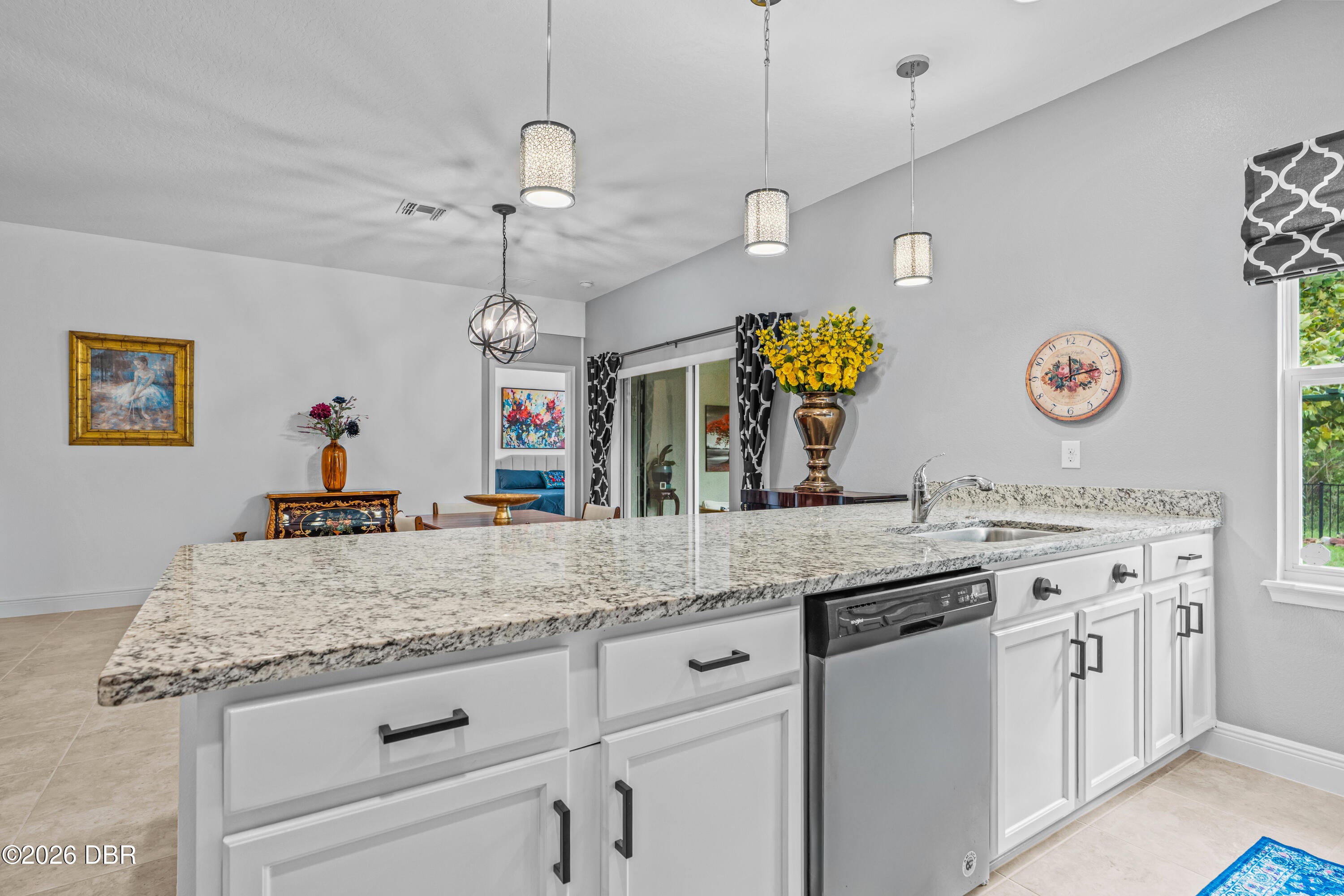 5635 Estero Loop