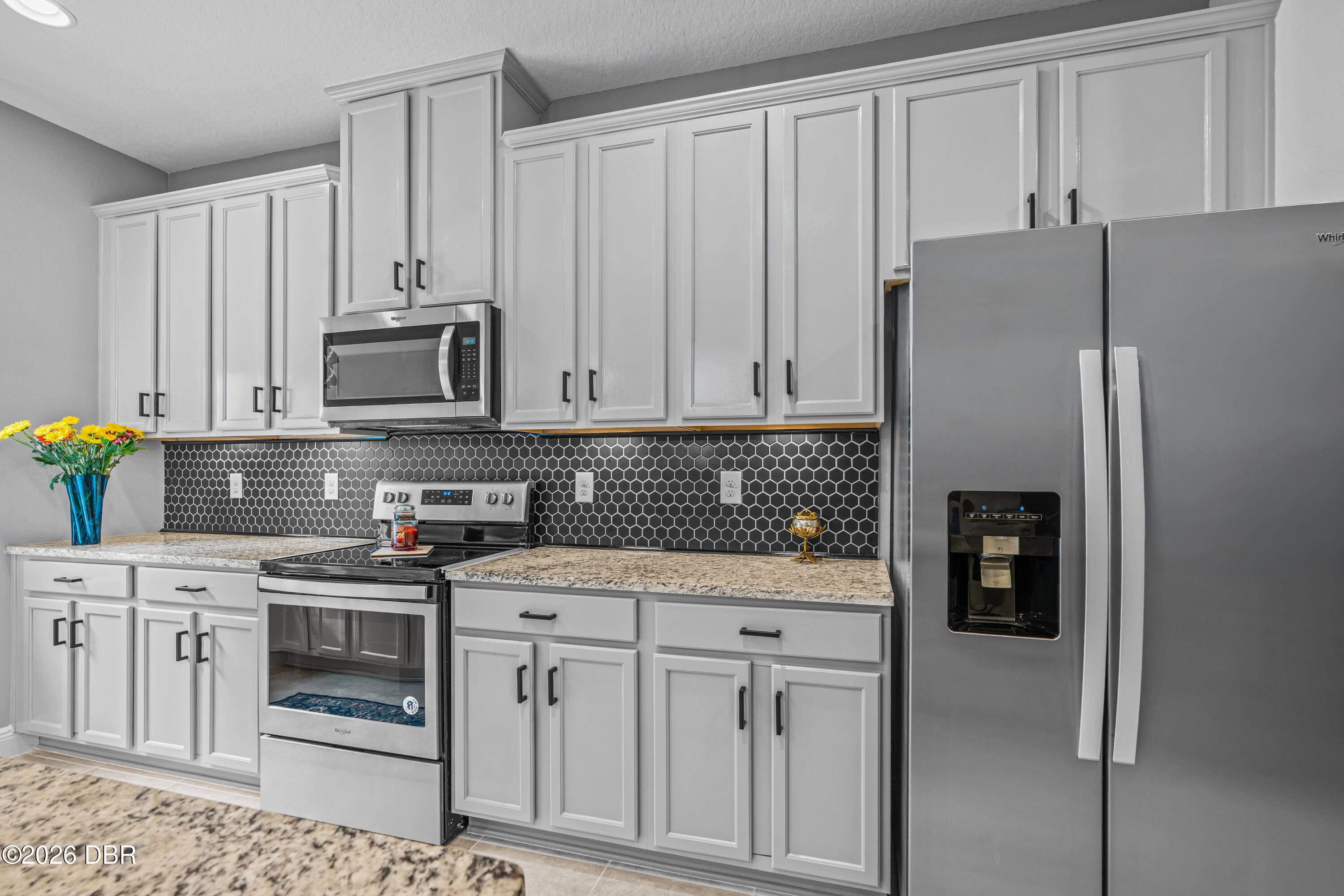 5635 Estero Loop