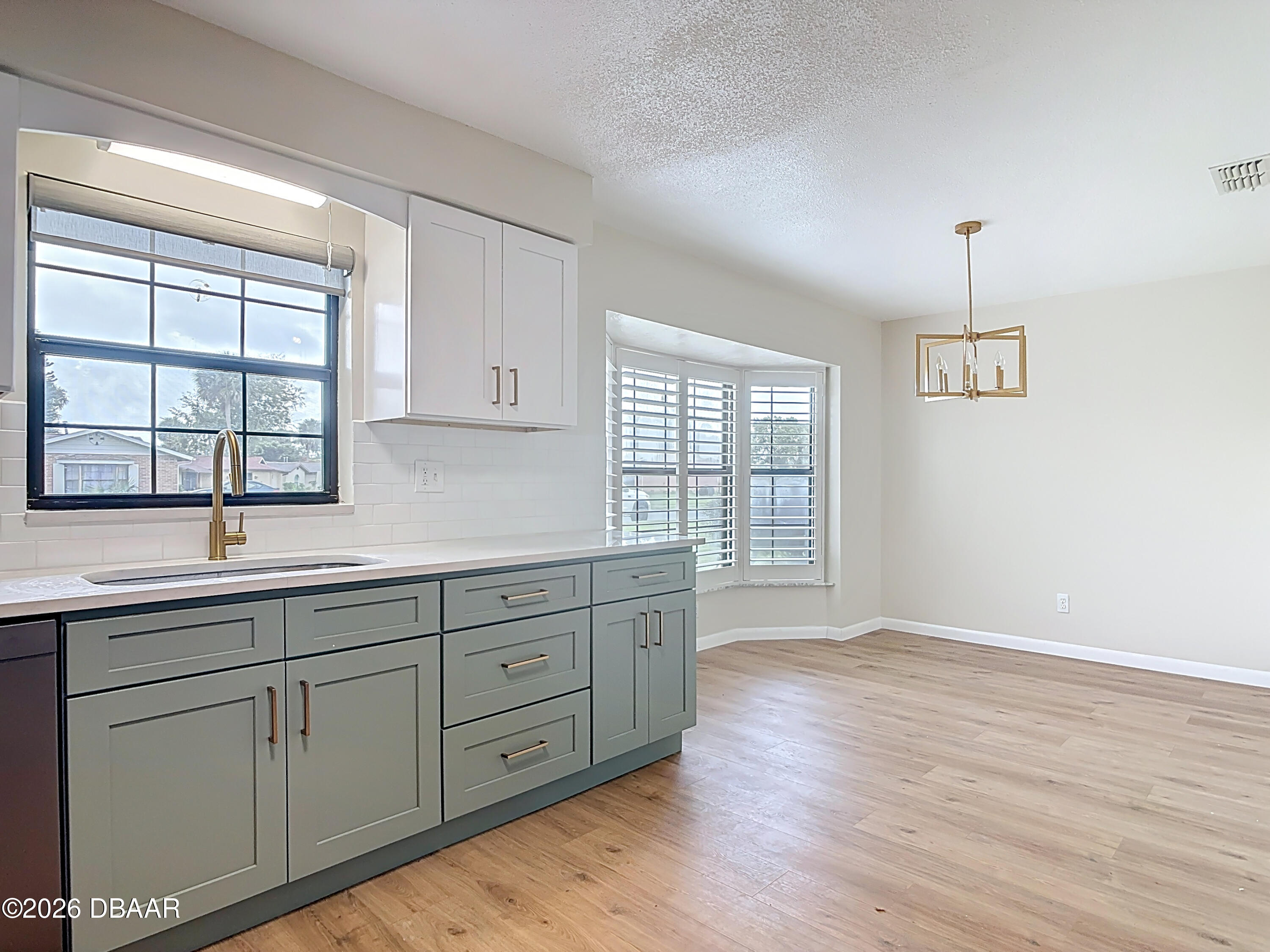 105 Powderhorn Court