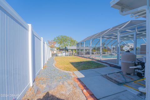 A home in South Daytona