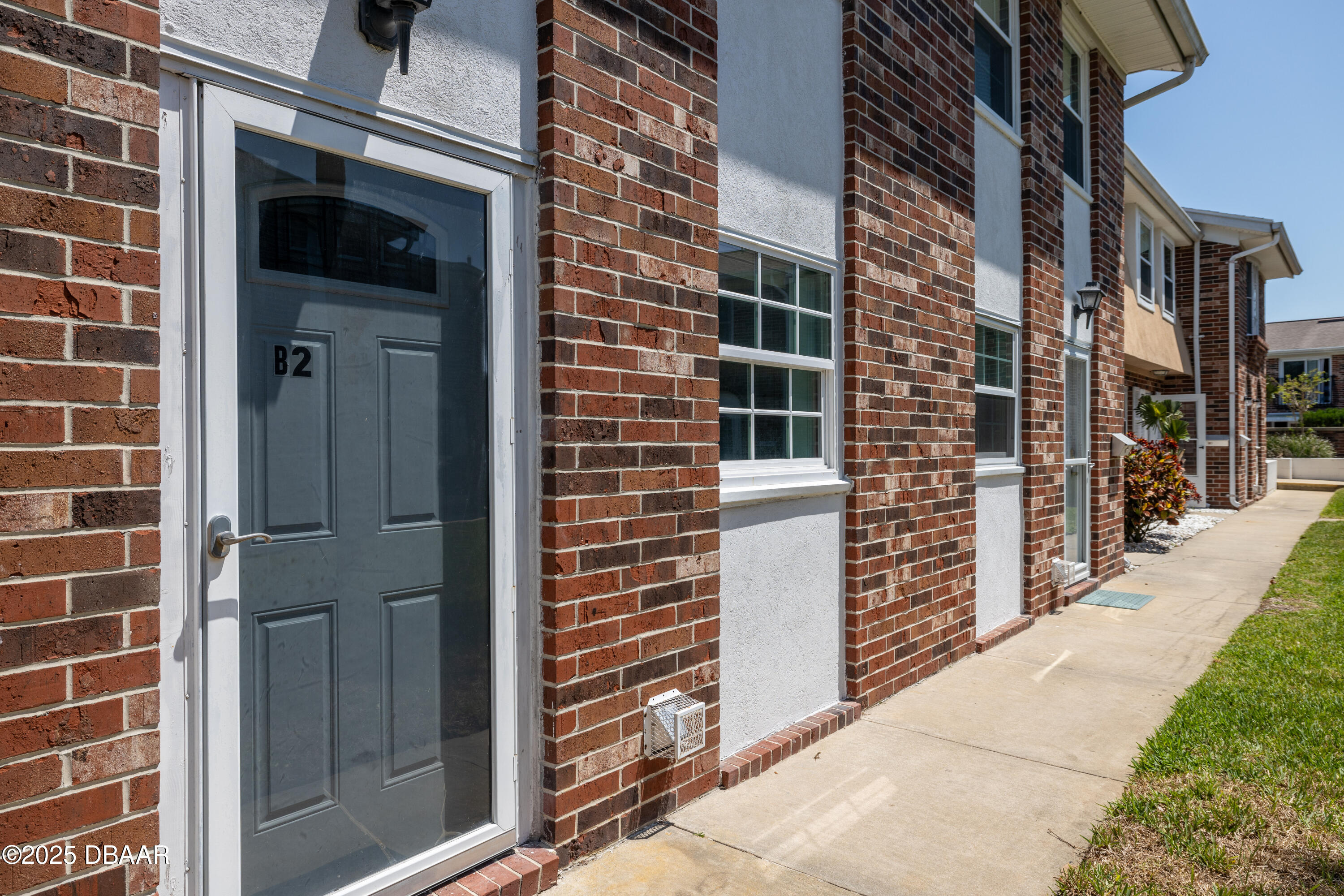 2200 S Palmetto Avenue B020