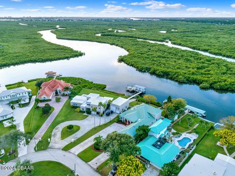 A home in New Smyrna Beach