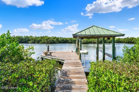 A home in New Smyrna Beach