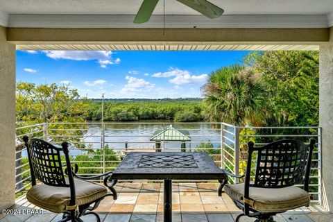 A home in New Smyrna Beach