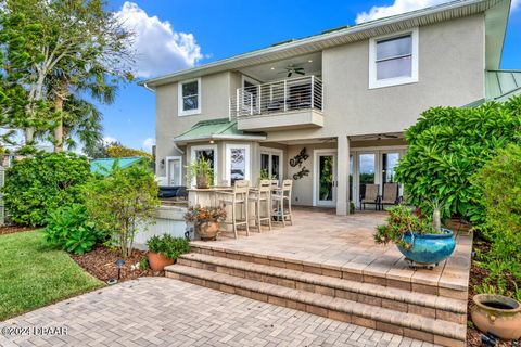 A home in New Smyrna Beach