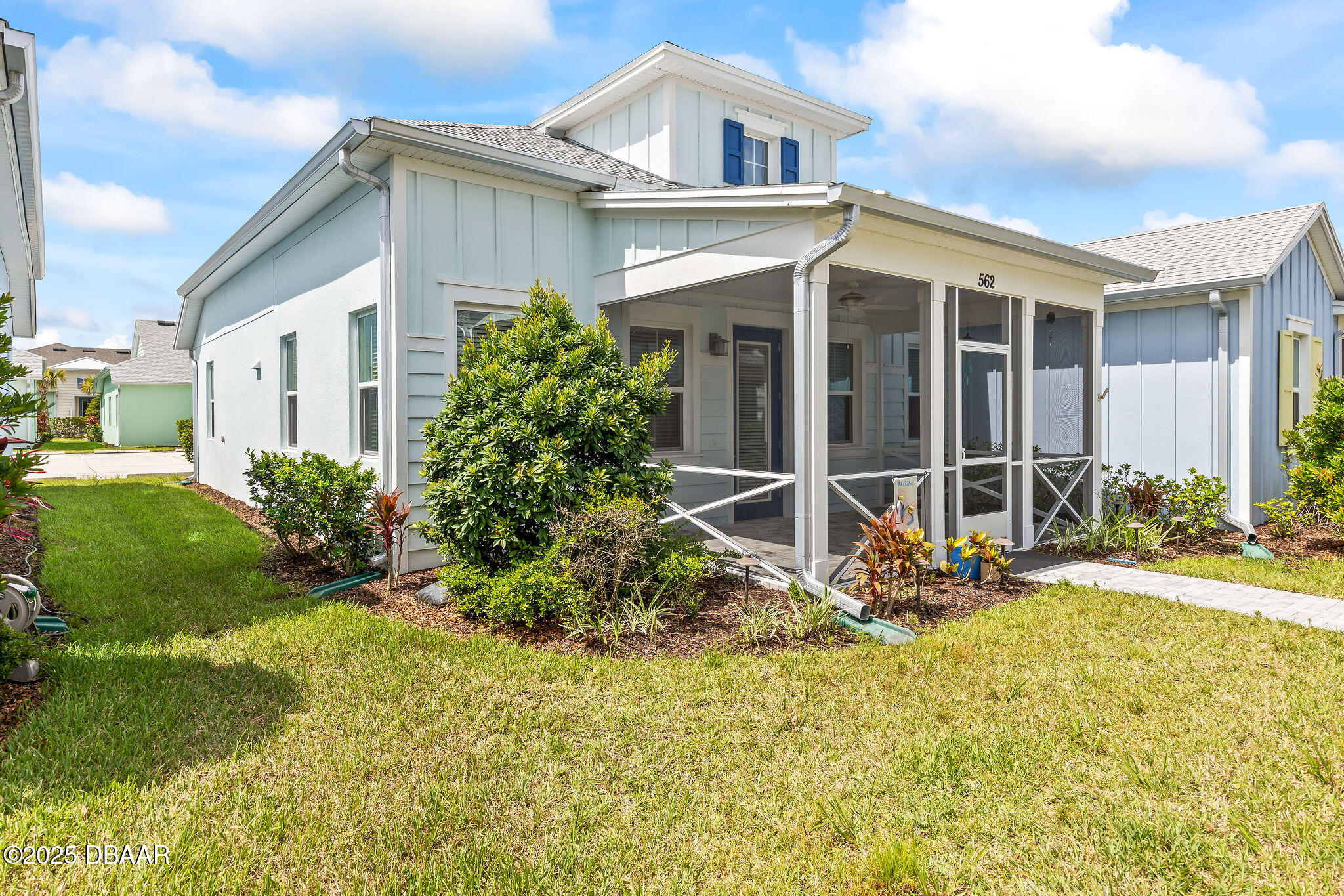 562 Landshark Boulevard