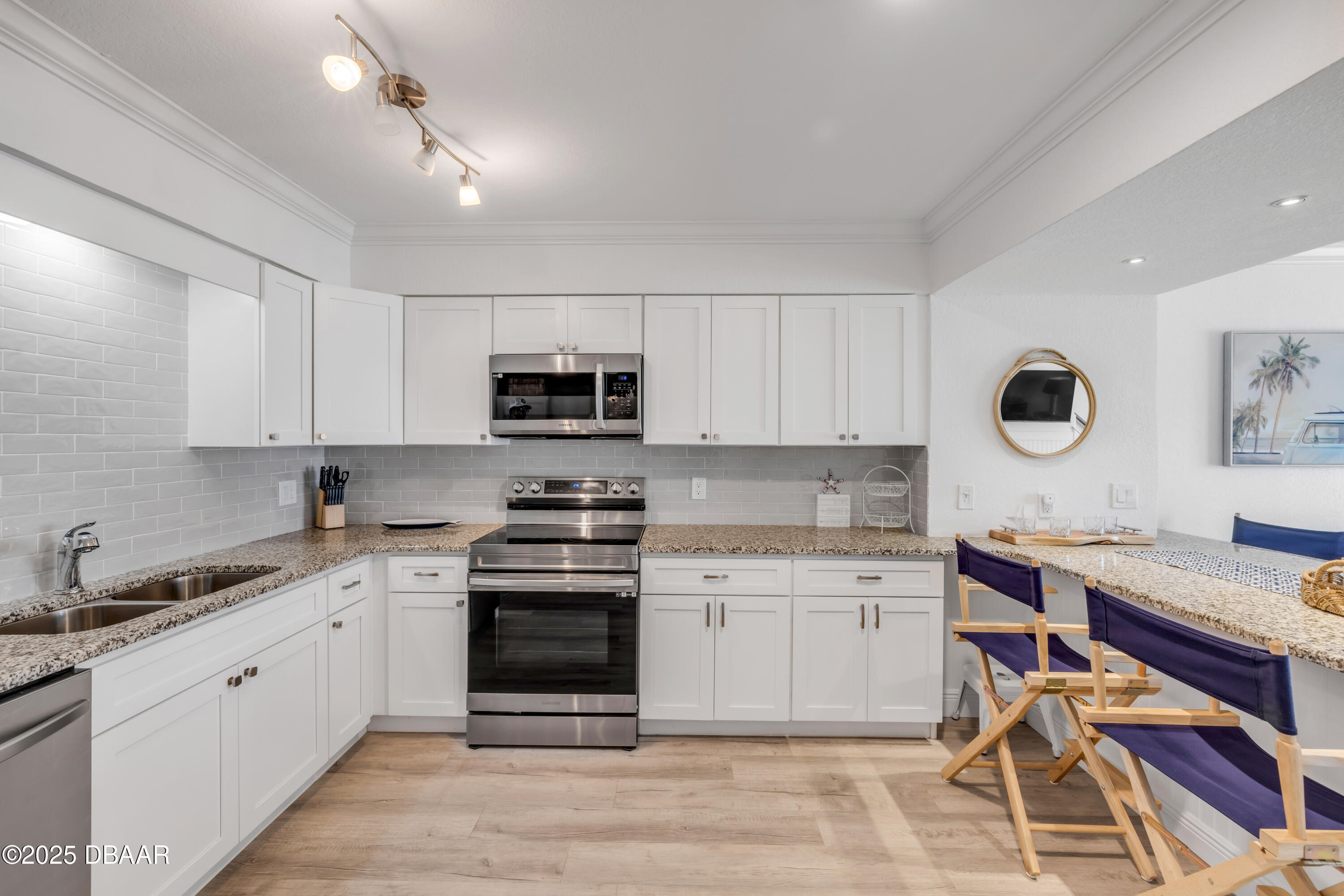 2122 S Atlantic Avenue 2122