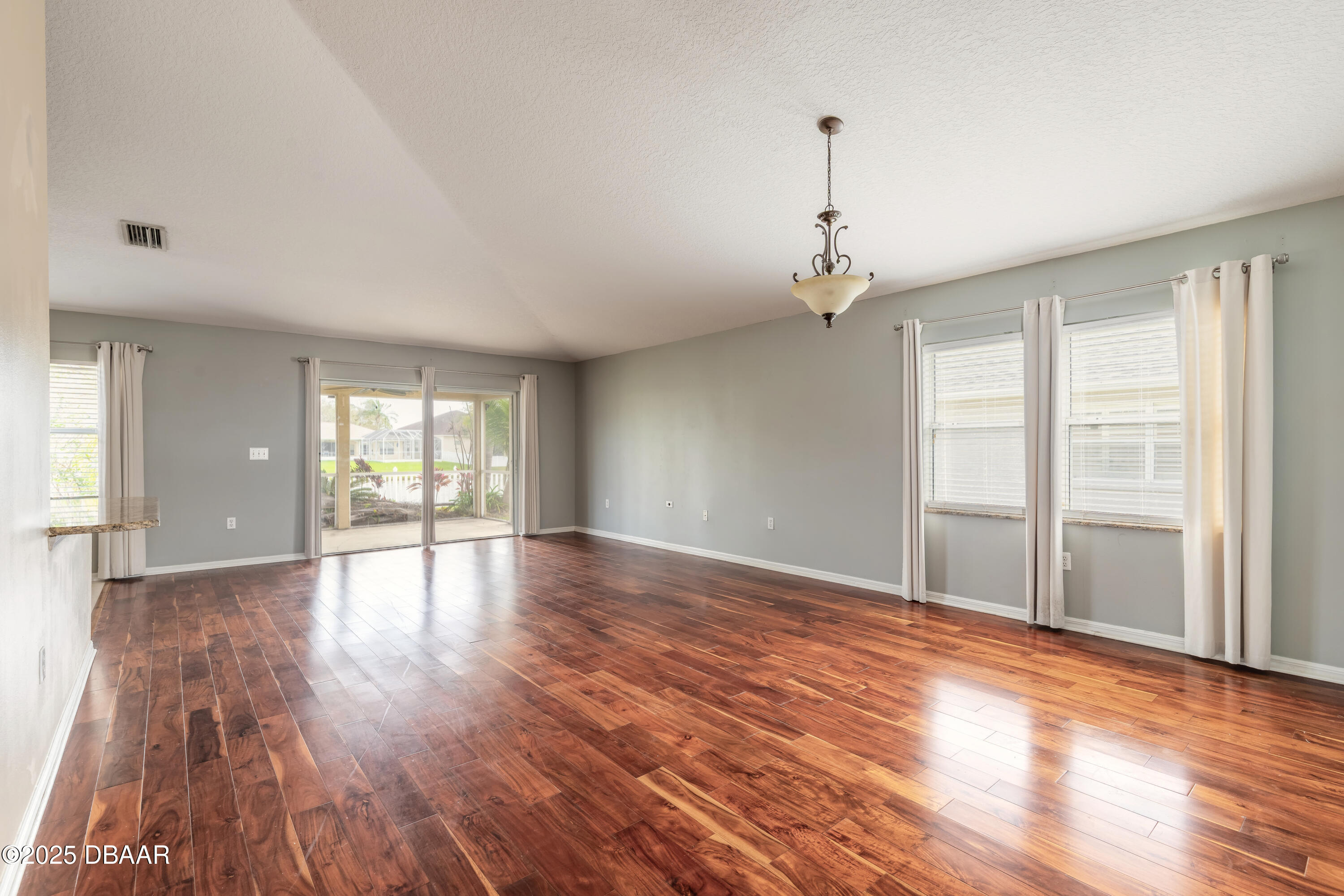 6794 Calistoga Circle