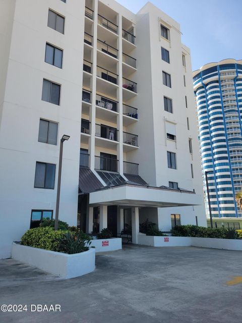 A home in Daytona Beach