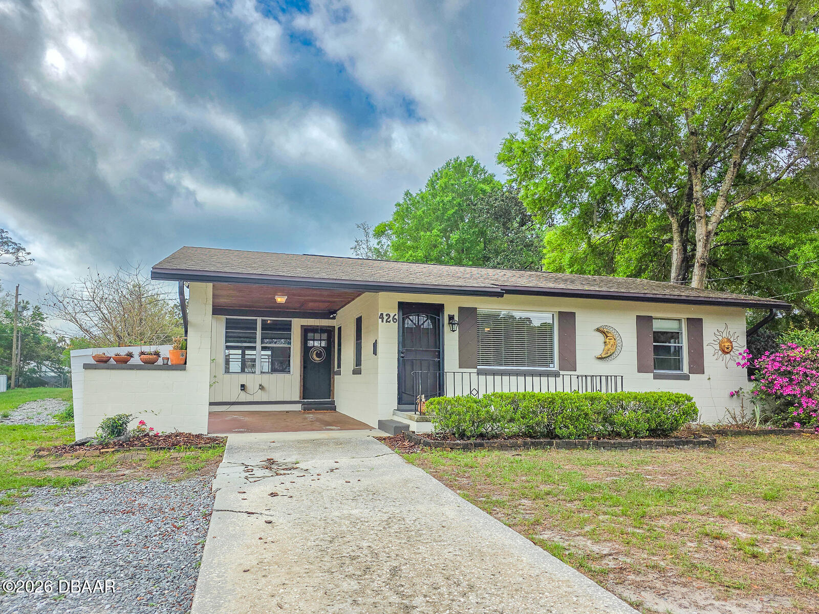 426 E Plymouth Avenue