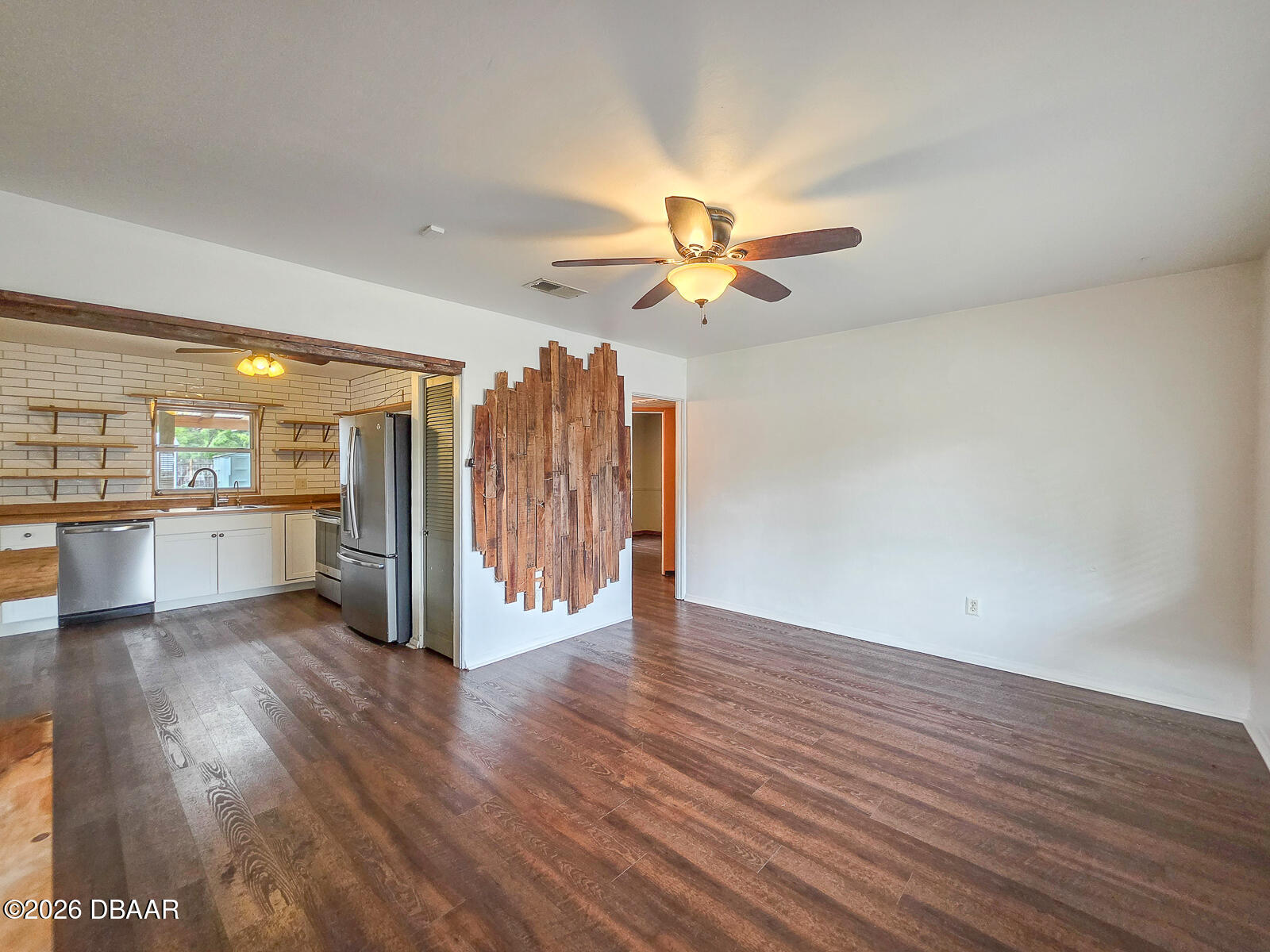 426 E Plymouth Avenue