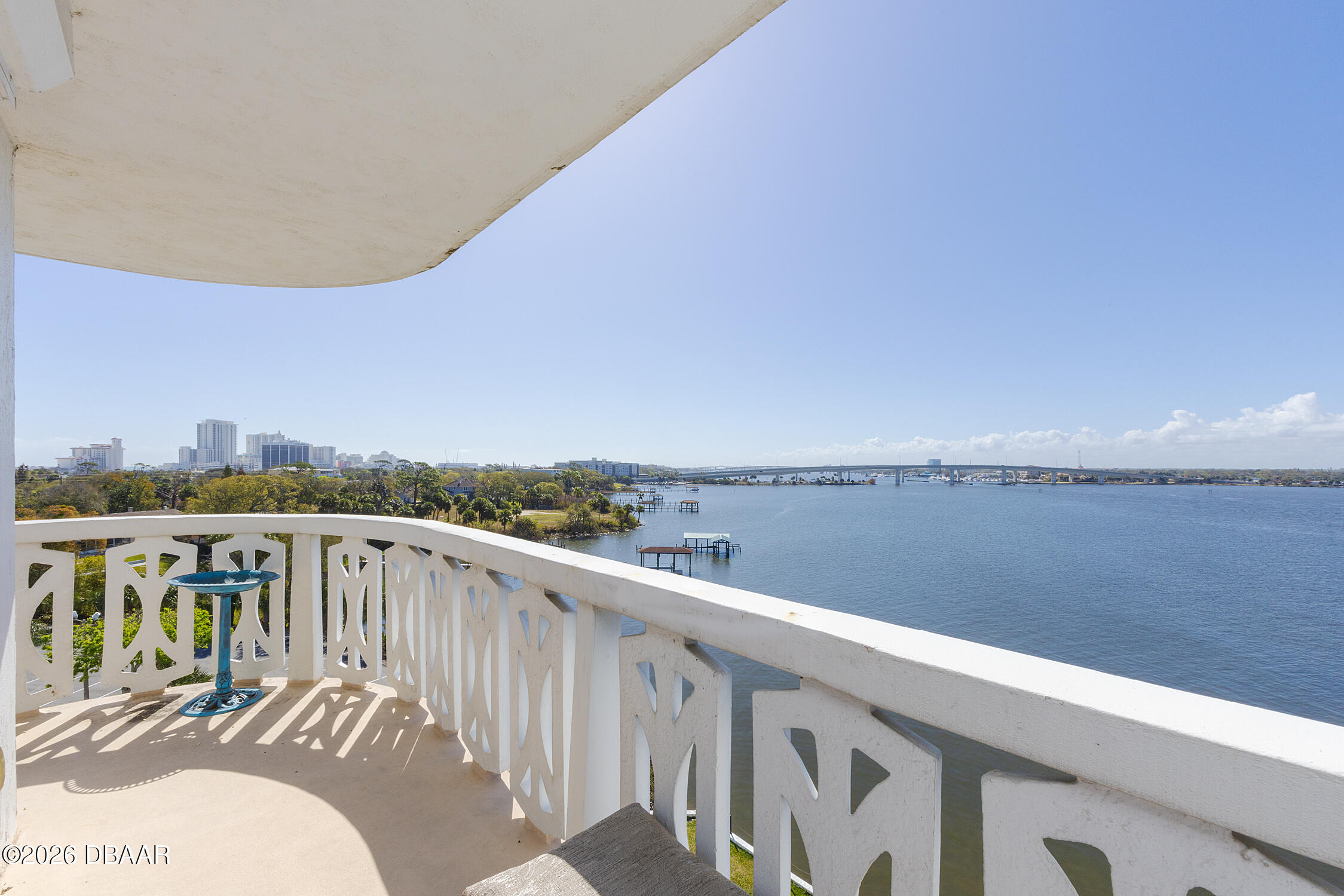 925 N Halifax Avenue